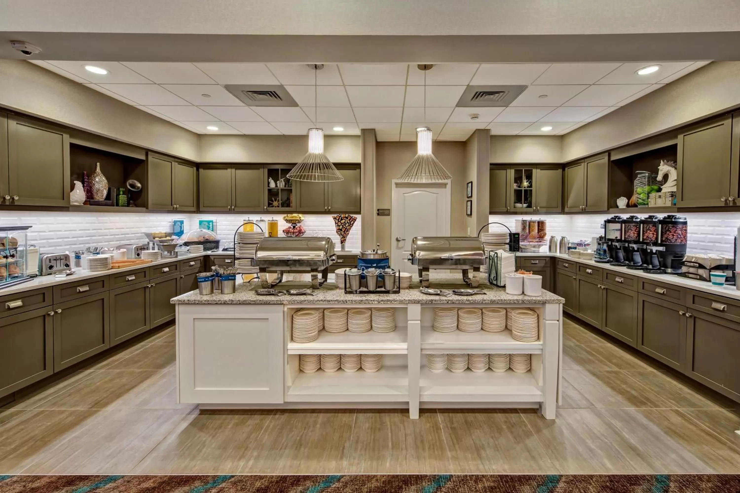 Restaurant/places to eat in Homewood Suites by Hilton Asheville