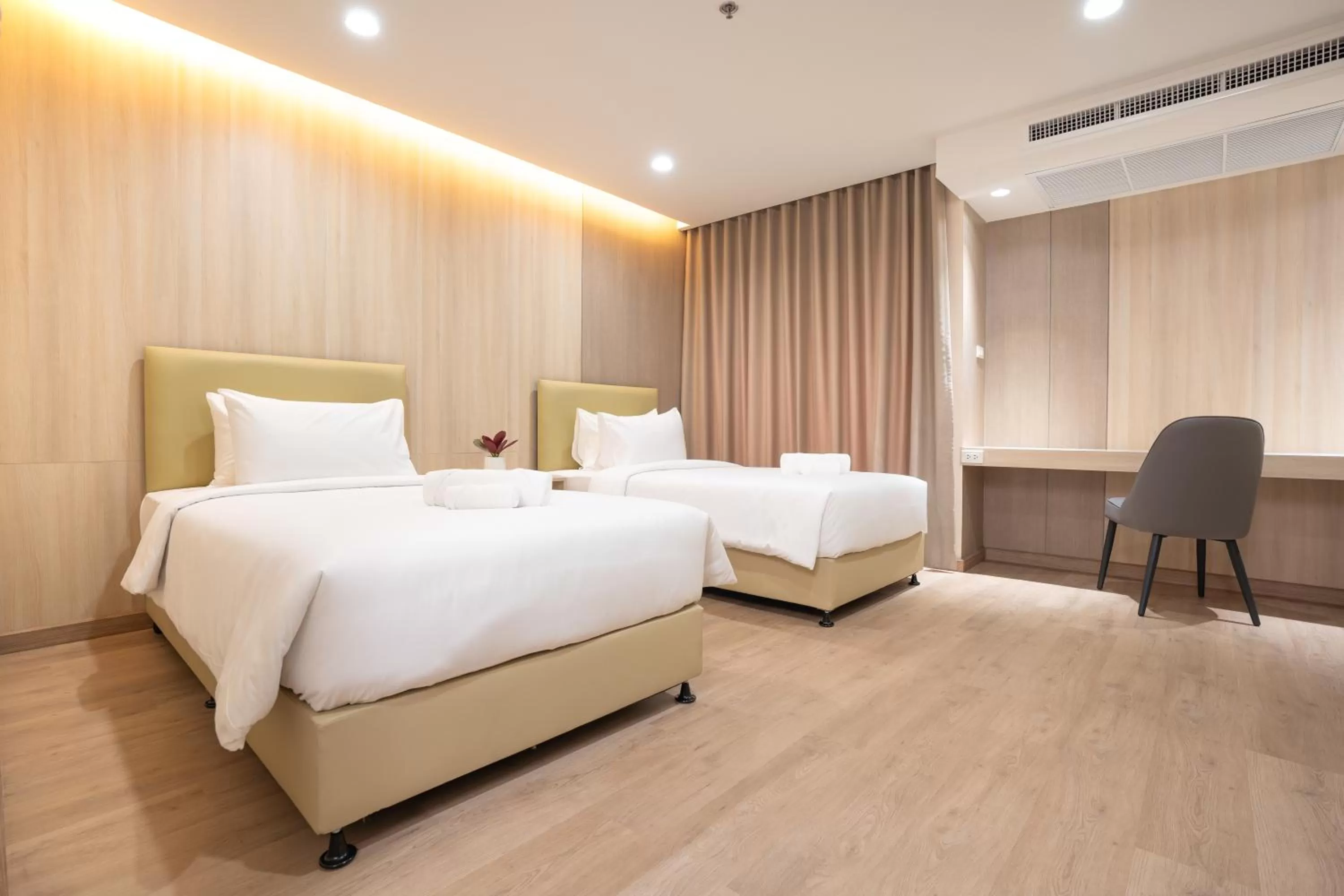 Bedroom, Bed in Oriole Residence - Suvarnabhumi Airport