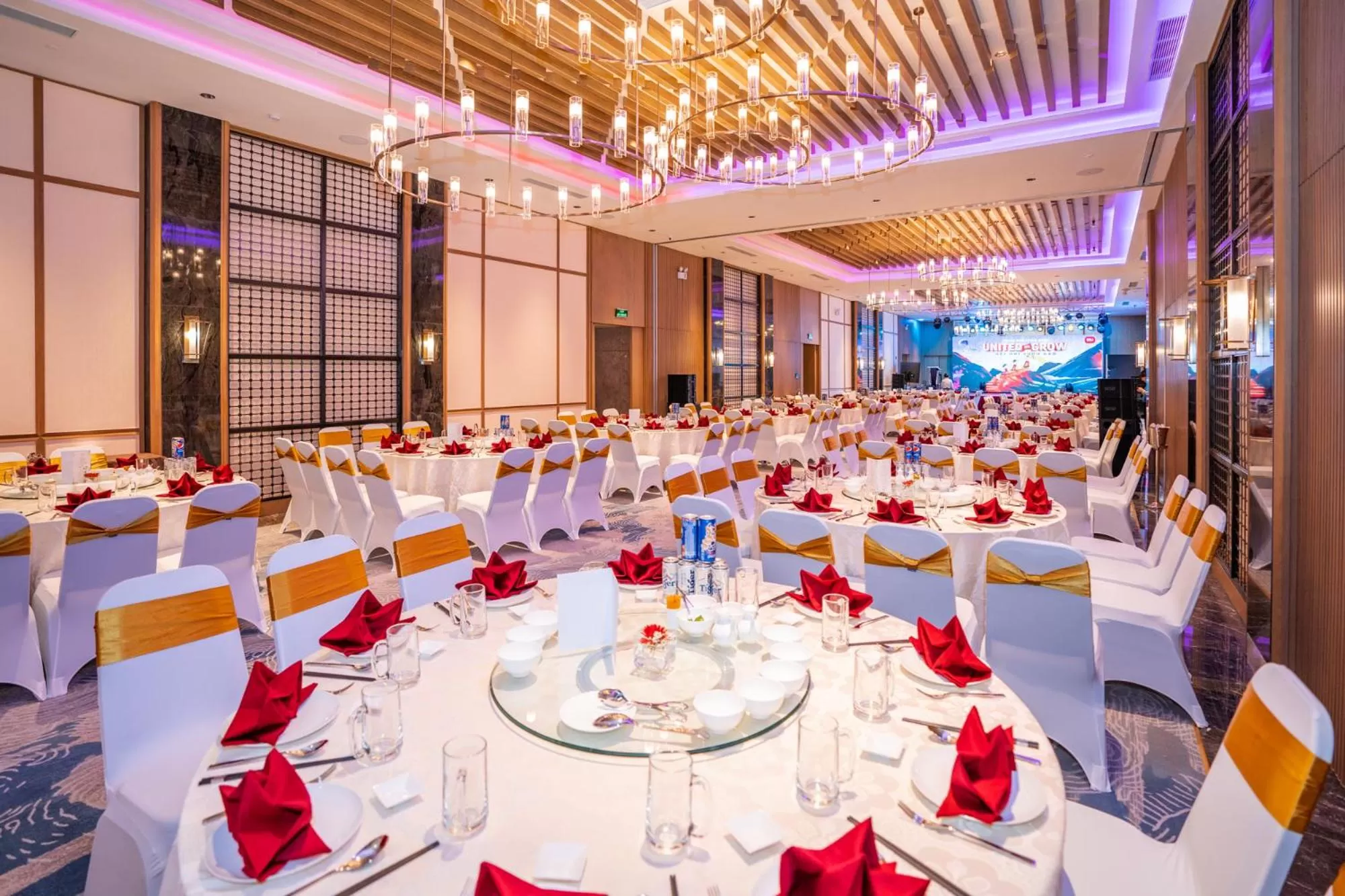 Restaurant/places to eat in Grand Hyams Hotel - Quy Nhon Beach