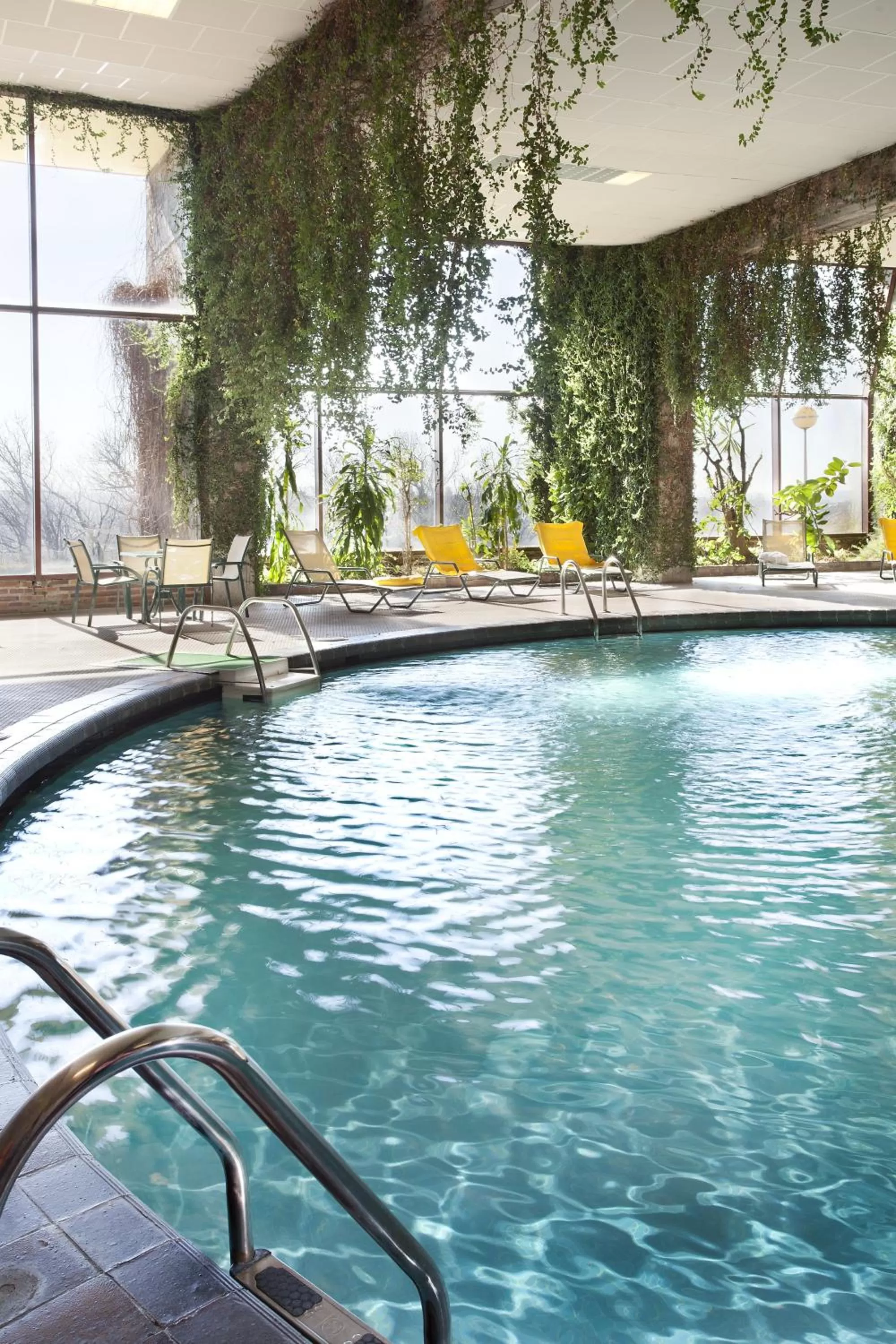 Swimming pool in Parador de Segovia