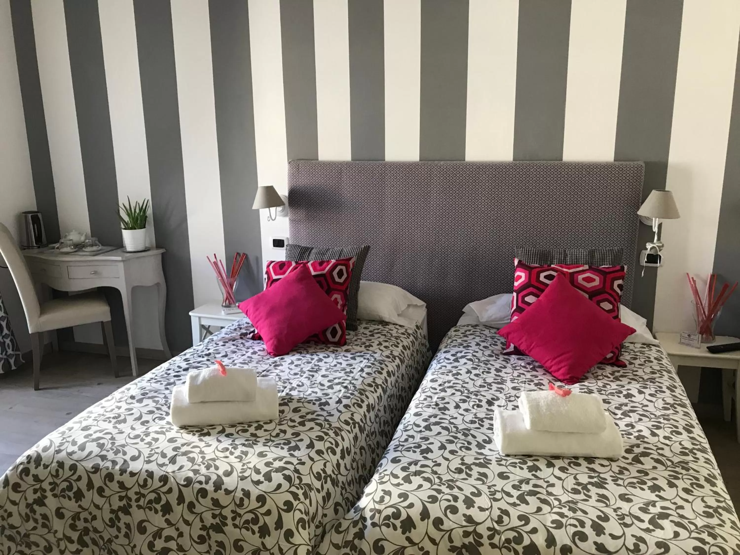 Bed in B&B Exa Rooms - Just Rome