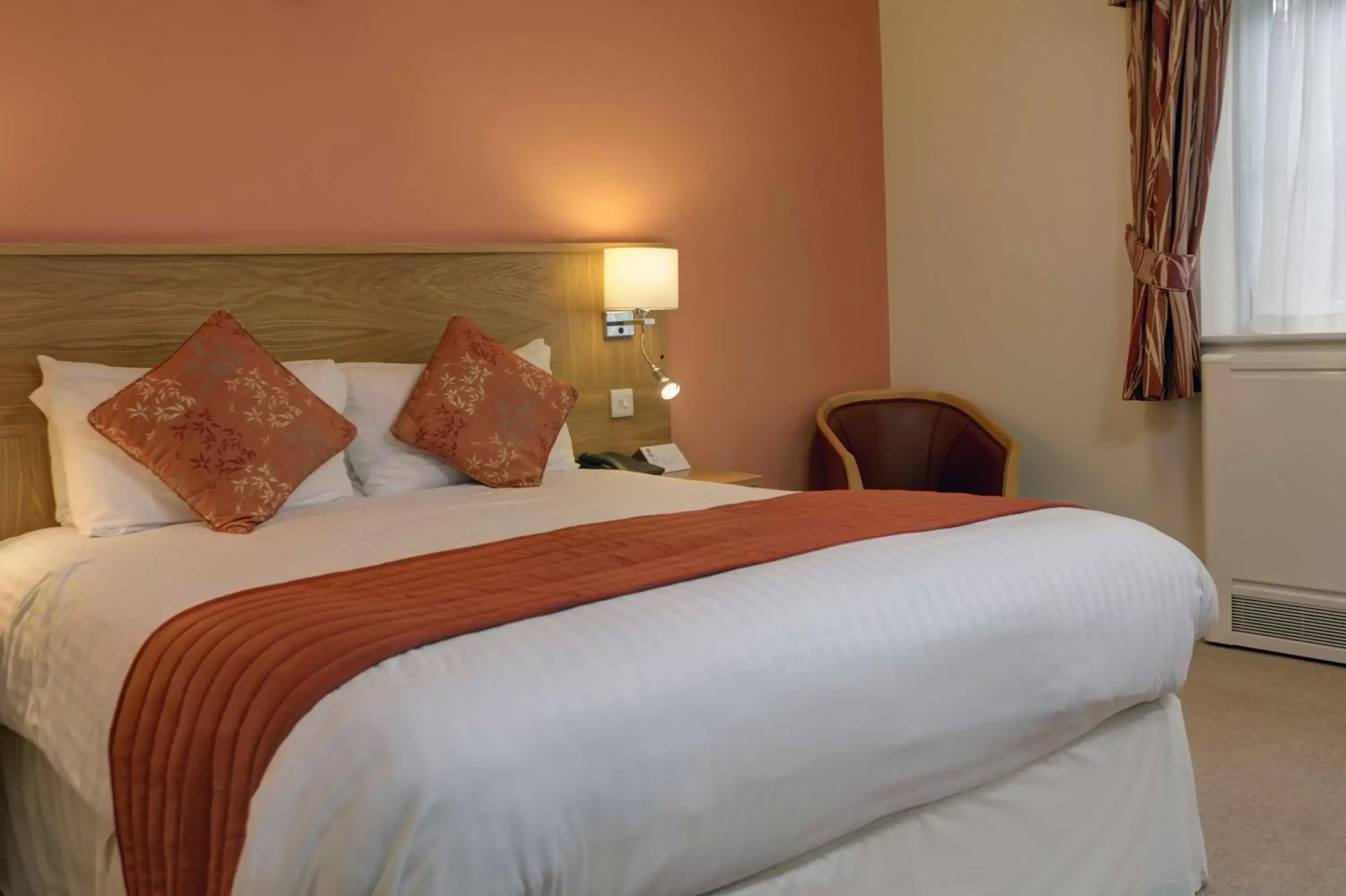 Double Room - Disability Access in Best Western Plus Ullesthorpe Court Hotel & Golf Club Double Room - Disability Access in Best Western Plus Ullesthorpe Court Hotel & Golf Club