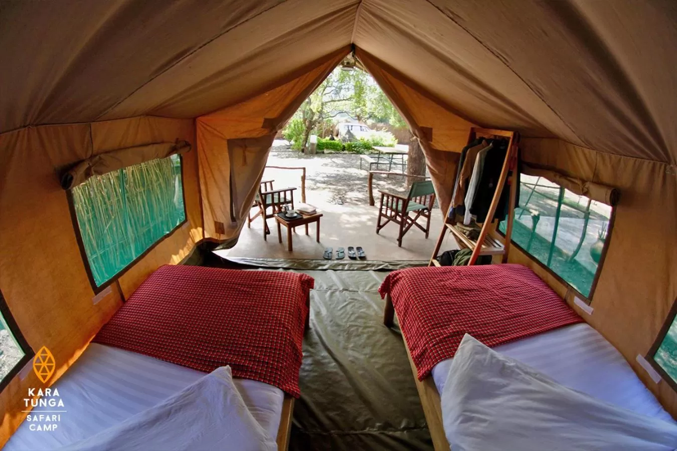 Bed in Kara-Tunga Safari Camp