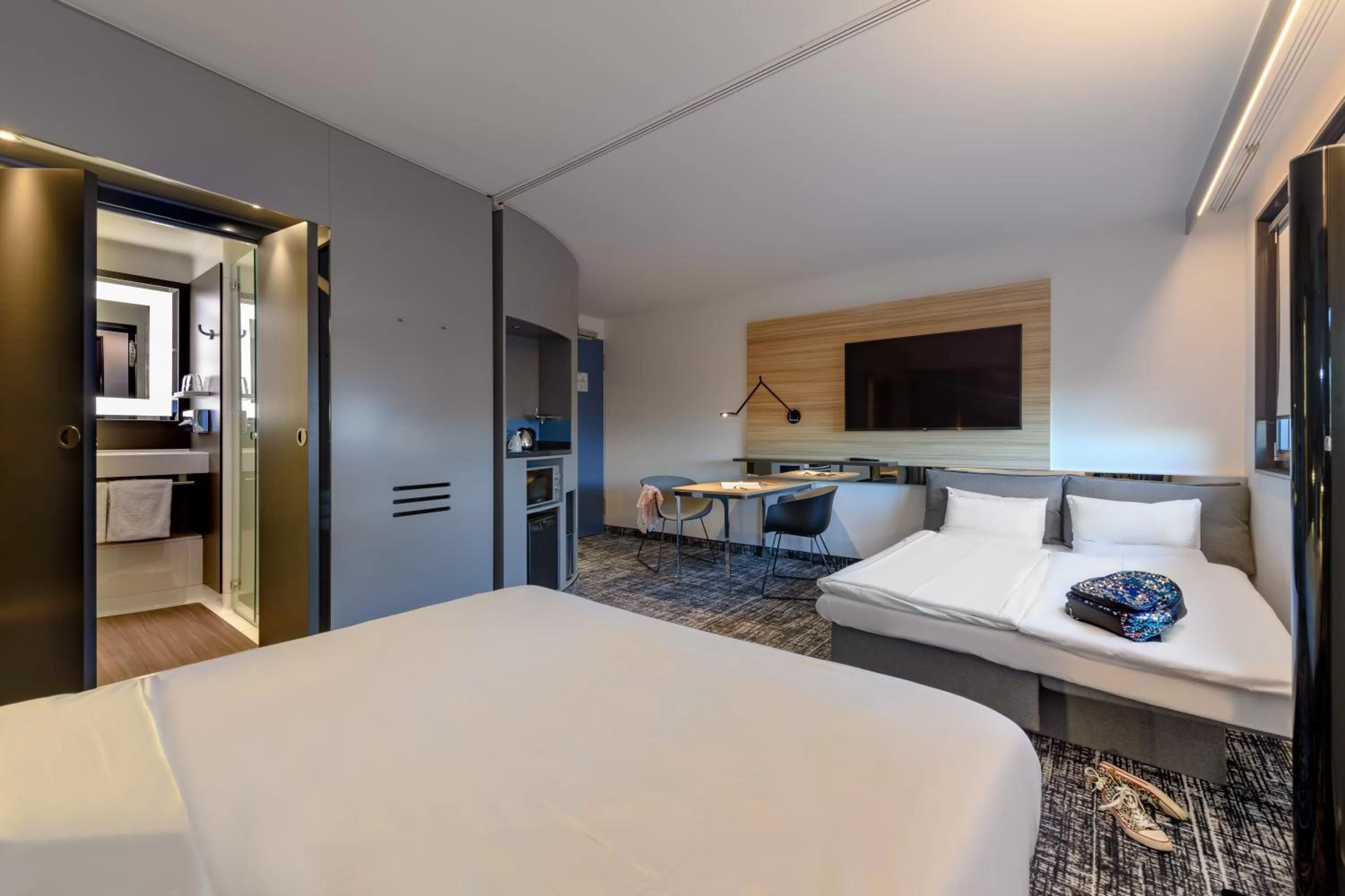 Bed in Novotel Suites Berlin City Potsdamer Platz