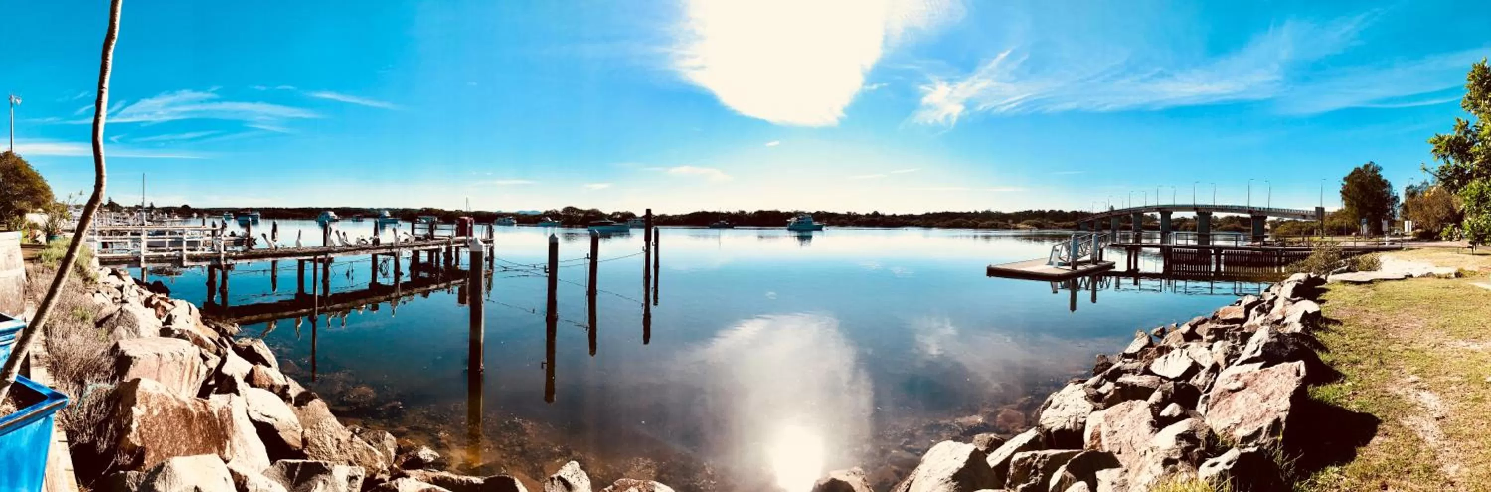 Boathouse Resort (Water Front)