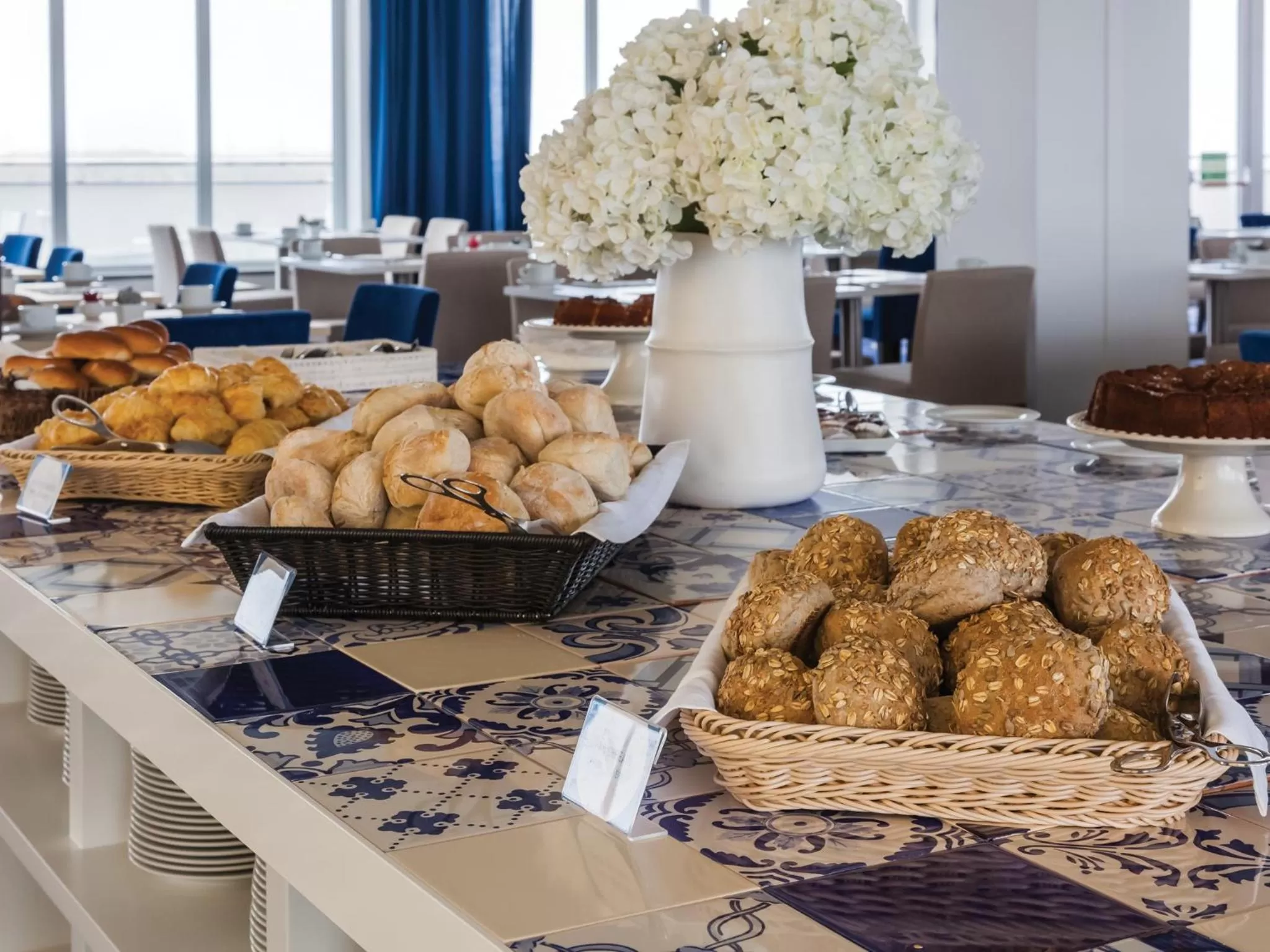 Buffet breakfast in MH Peniche