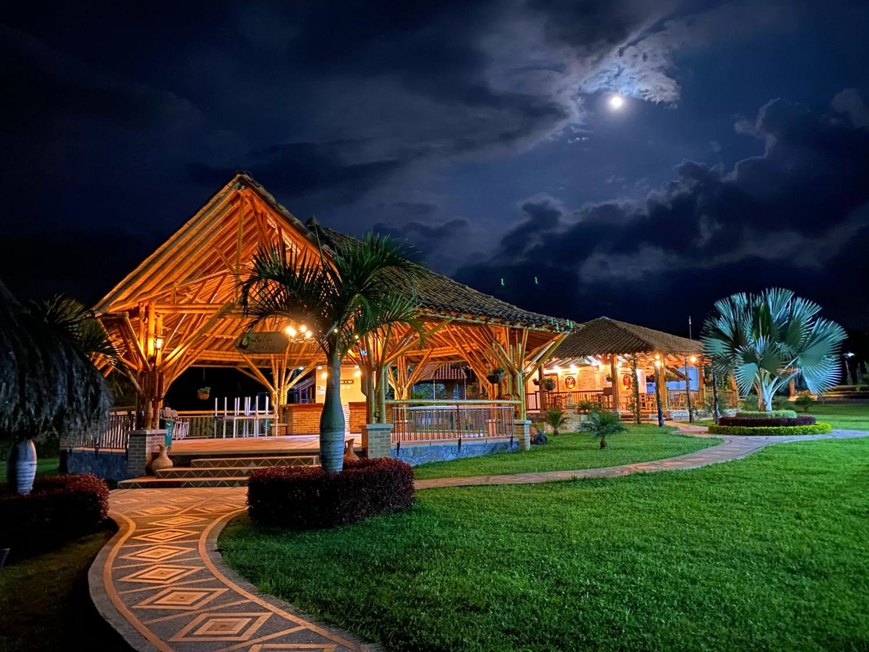 Property building in La Victoria Hotel Campestre