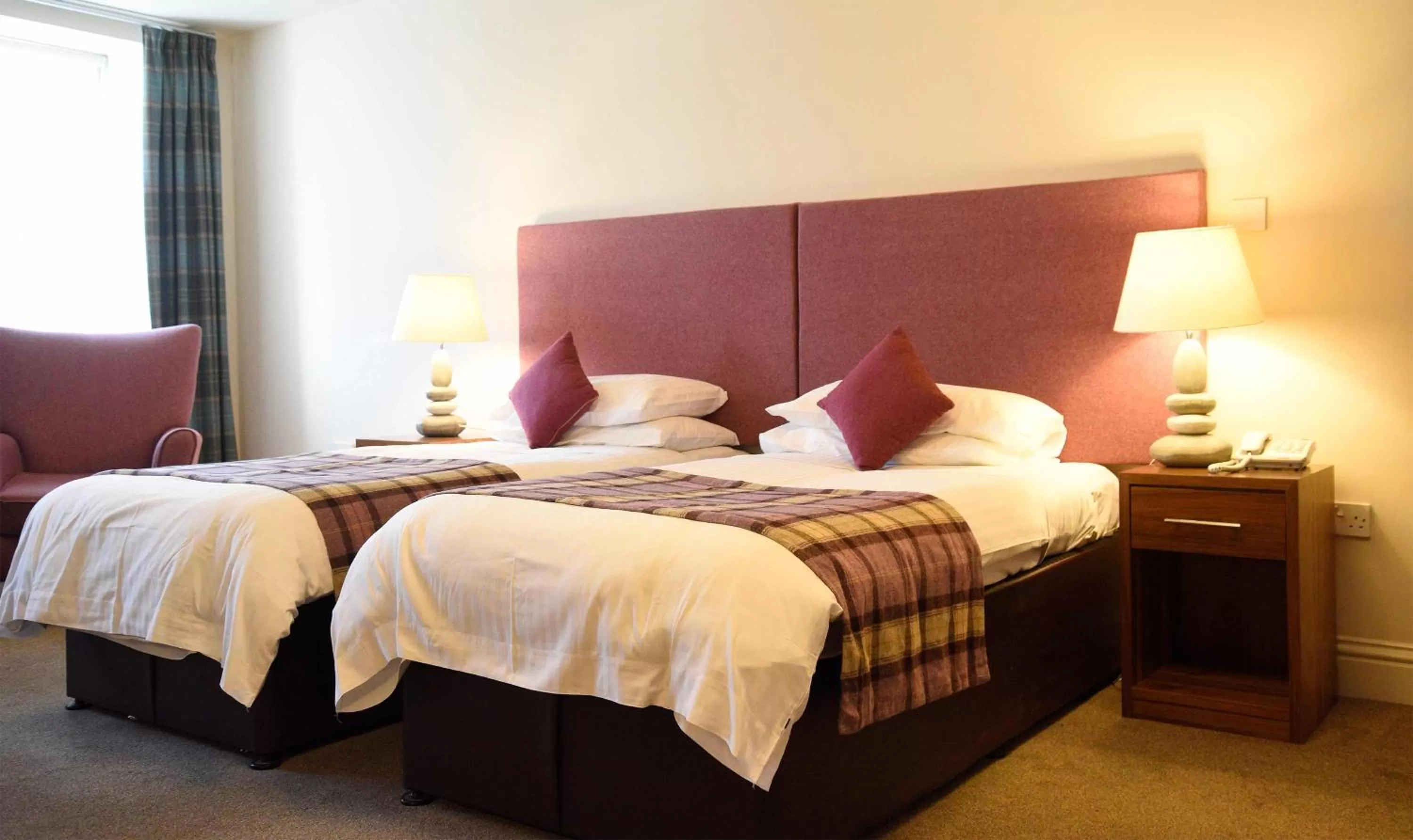 Bed in The Royal Hotel