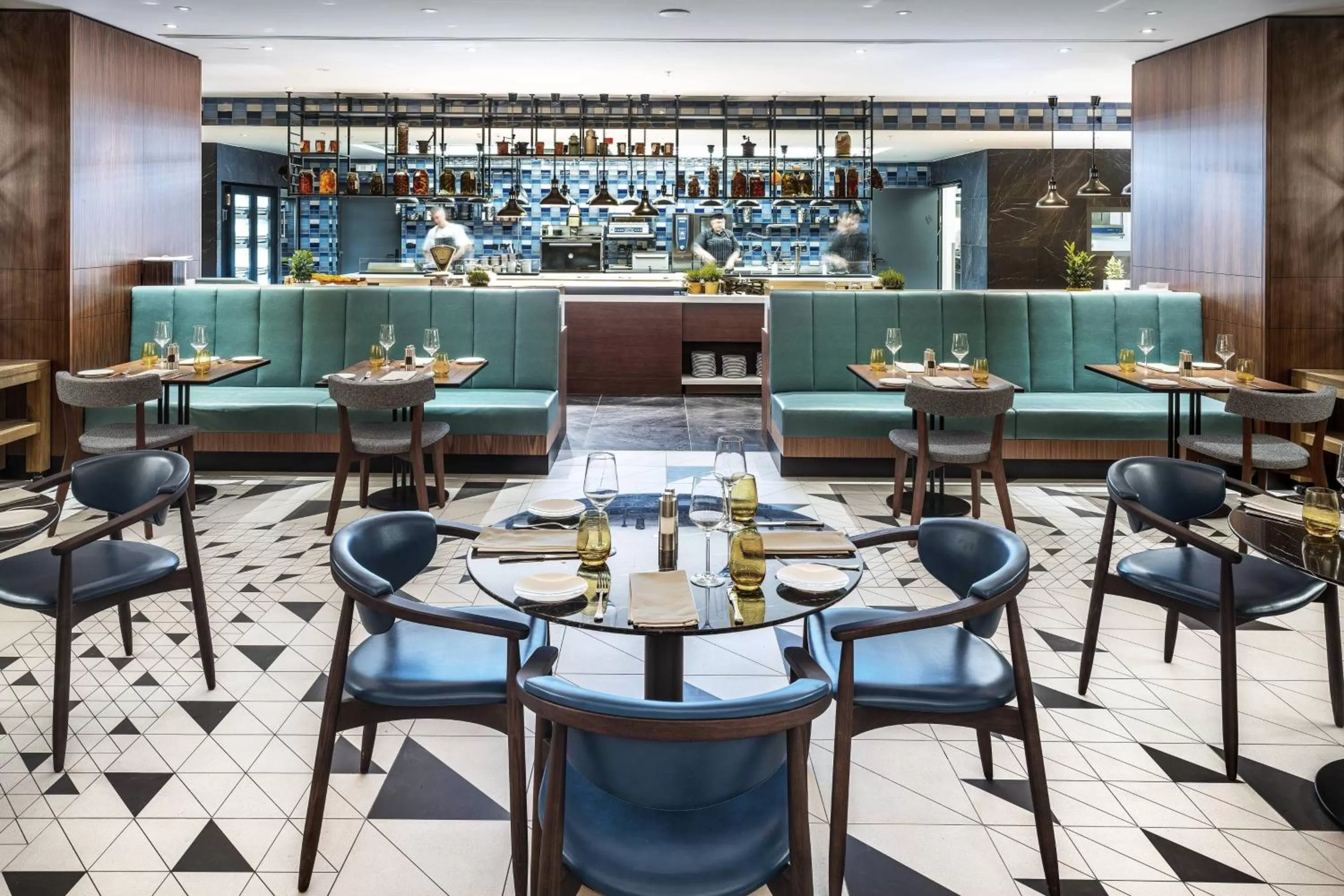 Restaurant/places to eat in Prague Marriott Hotel