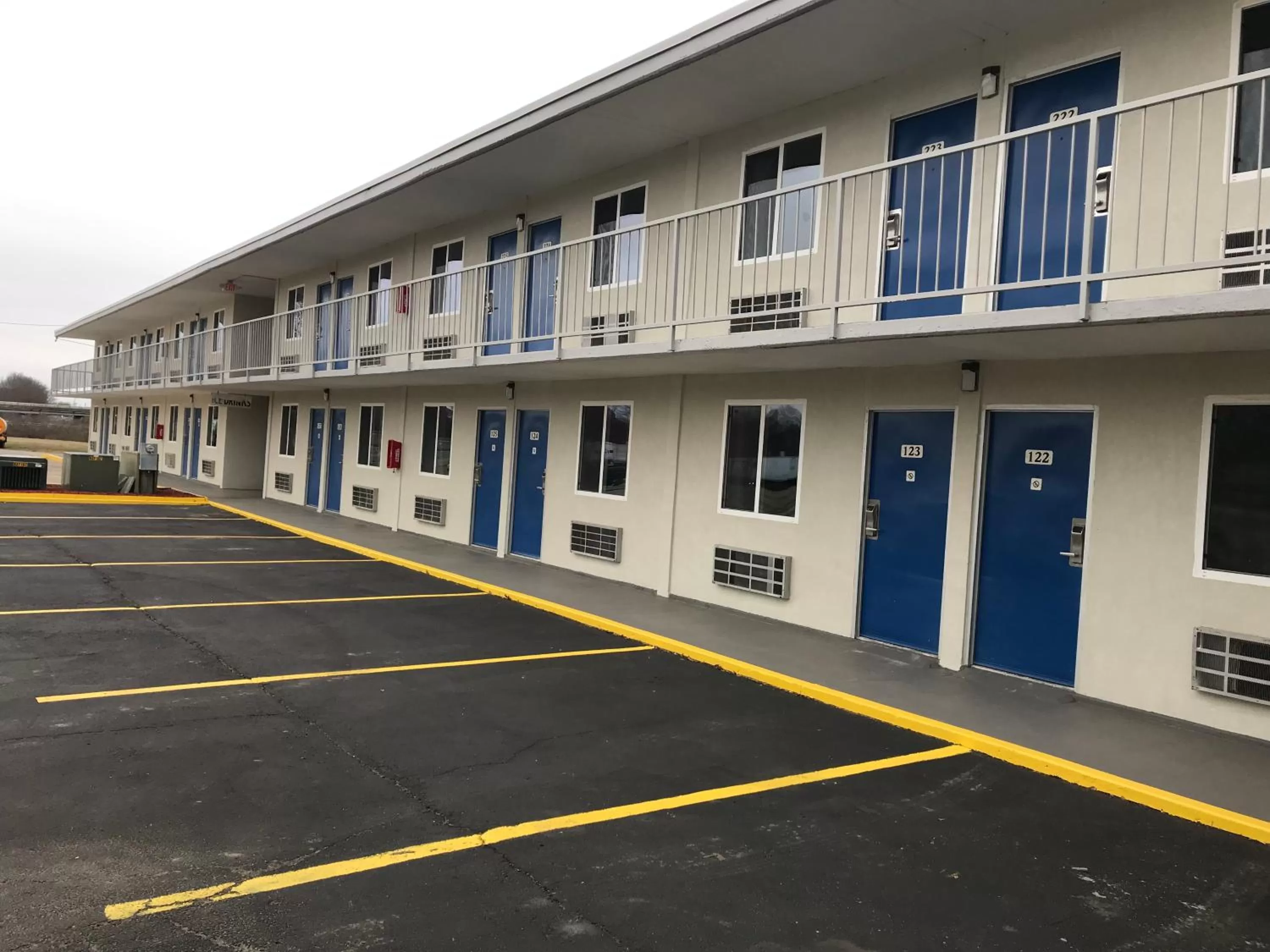 Property Building in Motel 6-Alma, AR