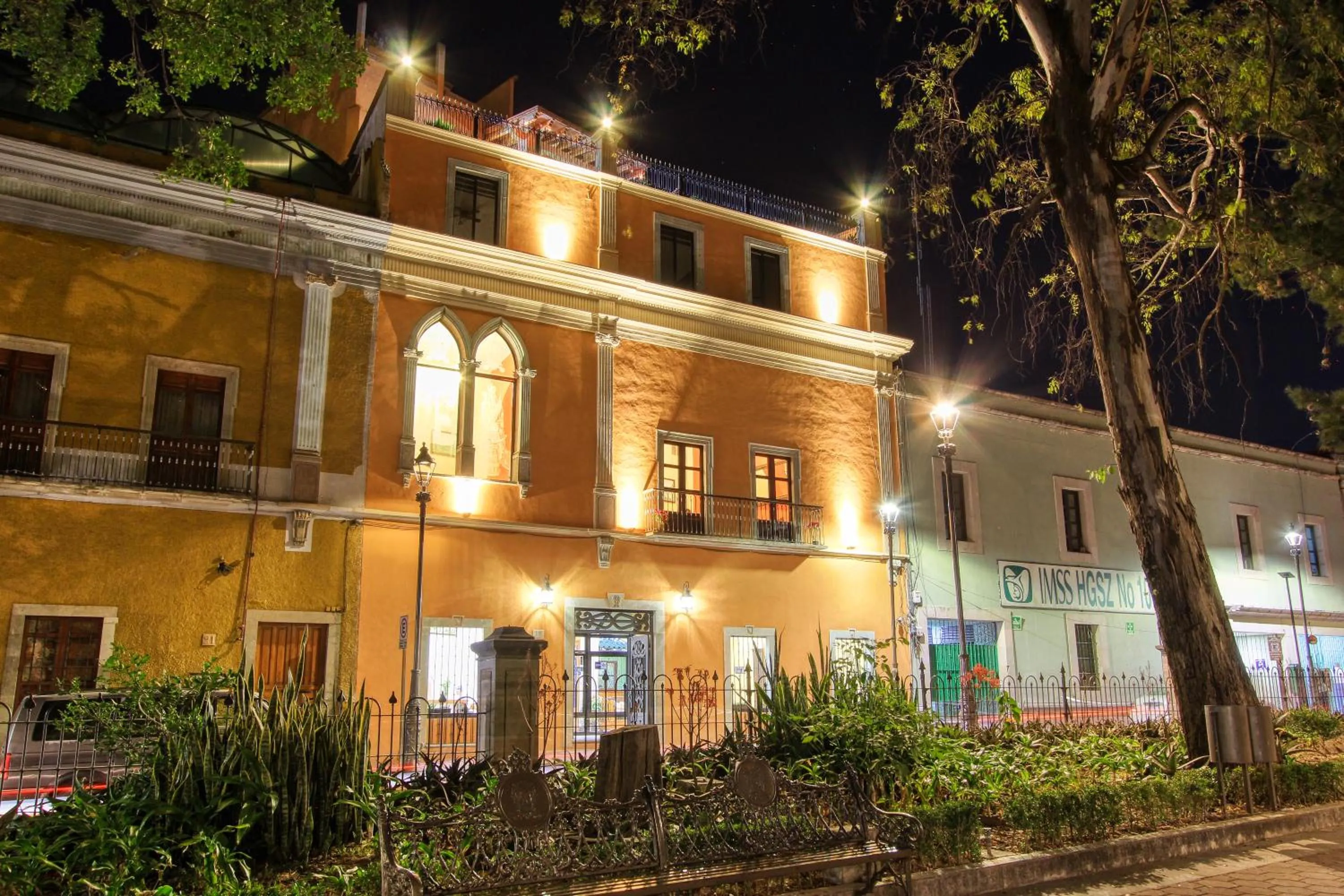 Hotel Mansion del Cantador