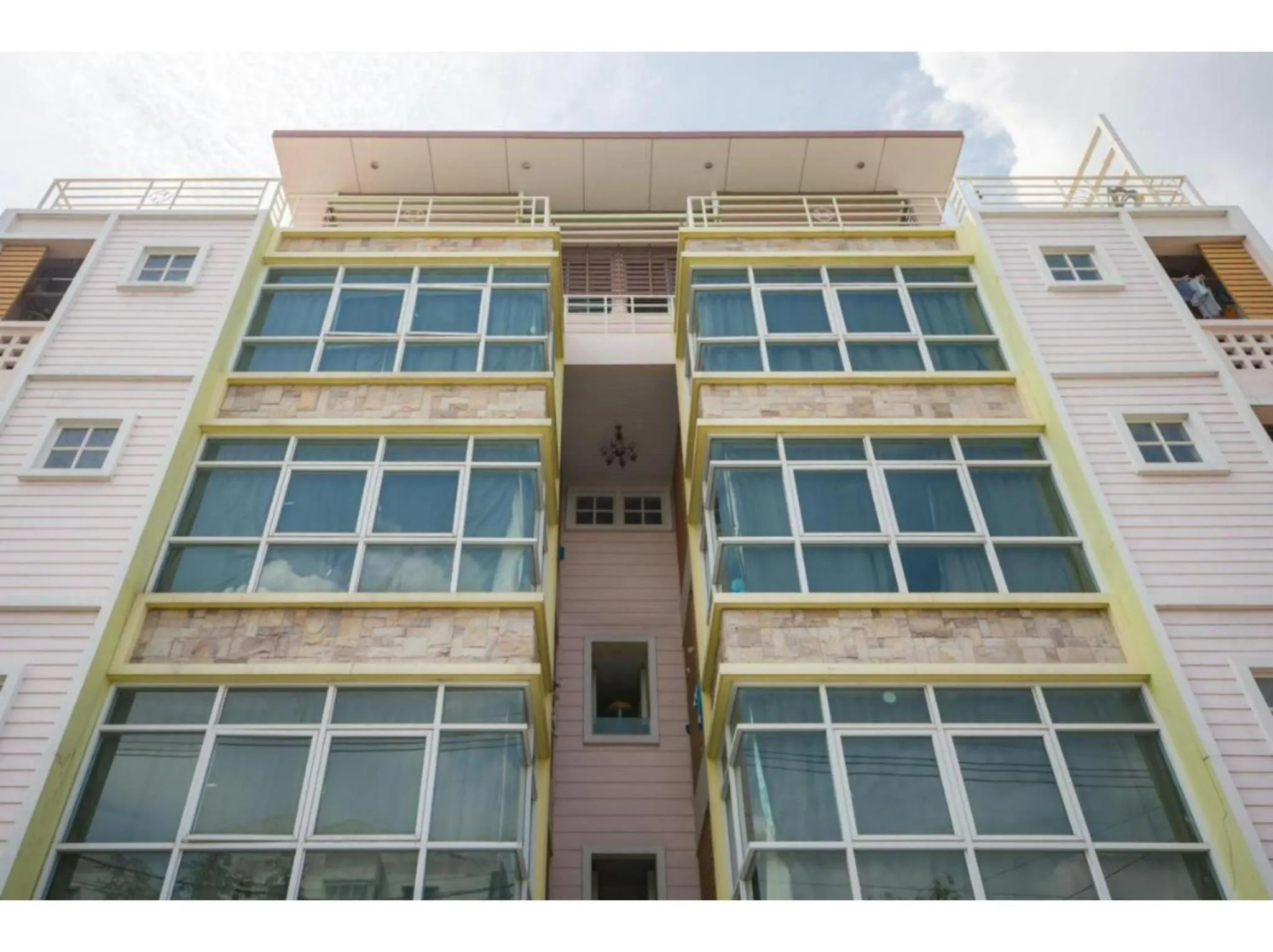 Facade/entrance, Property Building in OYO 75405 Ladda Place