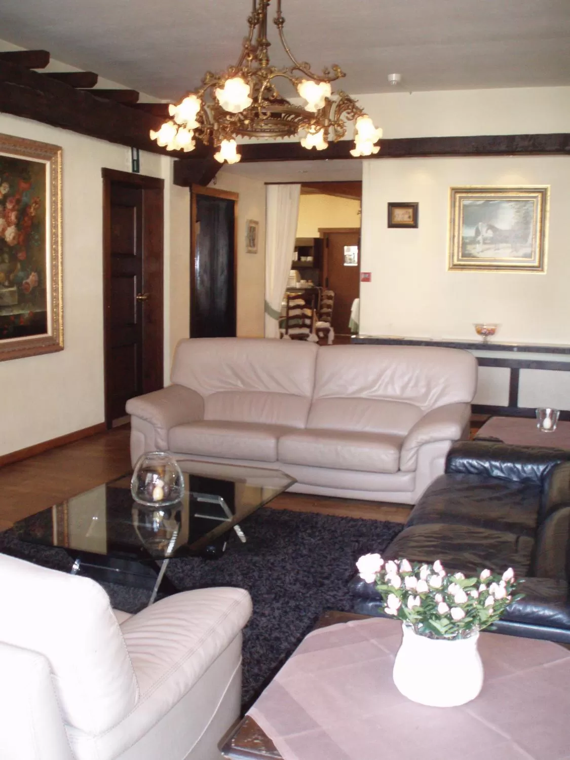 Living room in Hotel Ambassade