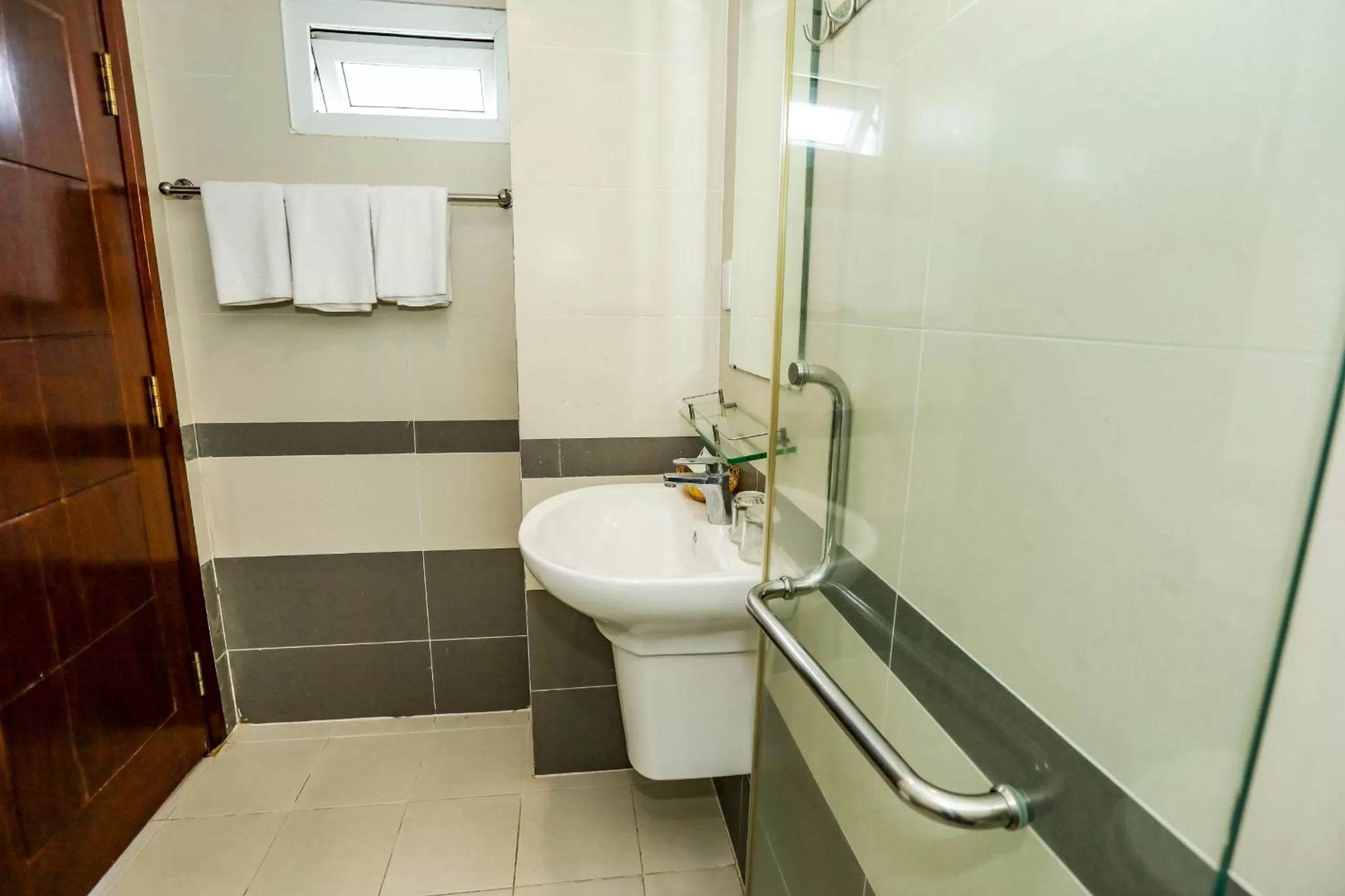 Shower, Bathroom in CAROLINE SEA HOTEL