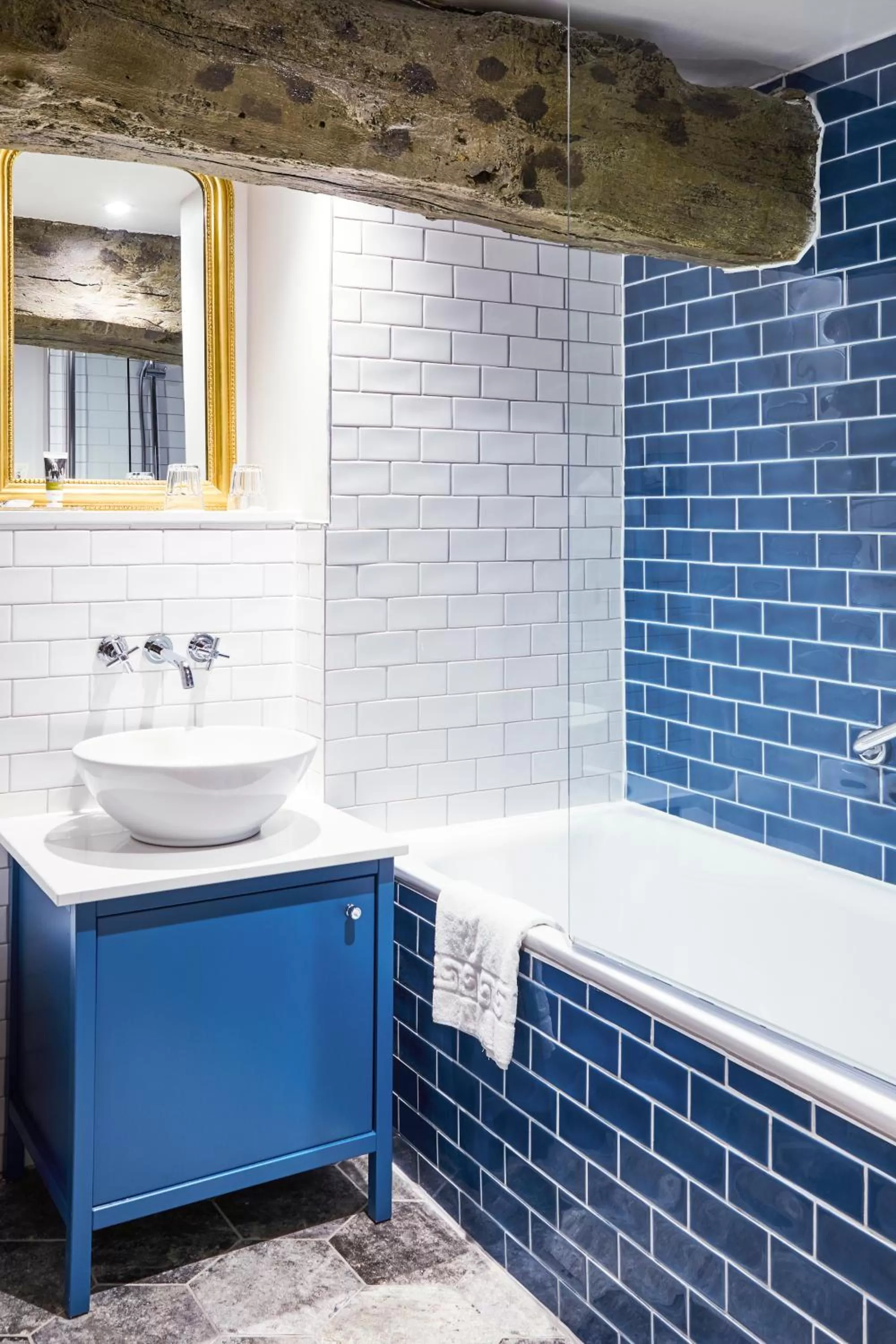 Shower in Mercure Barnsley Tankersley Manor Hotel