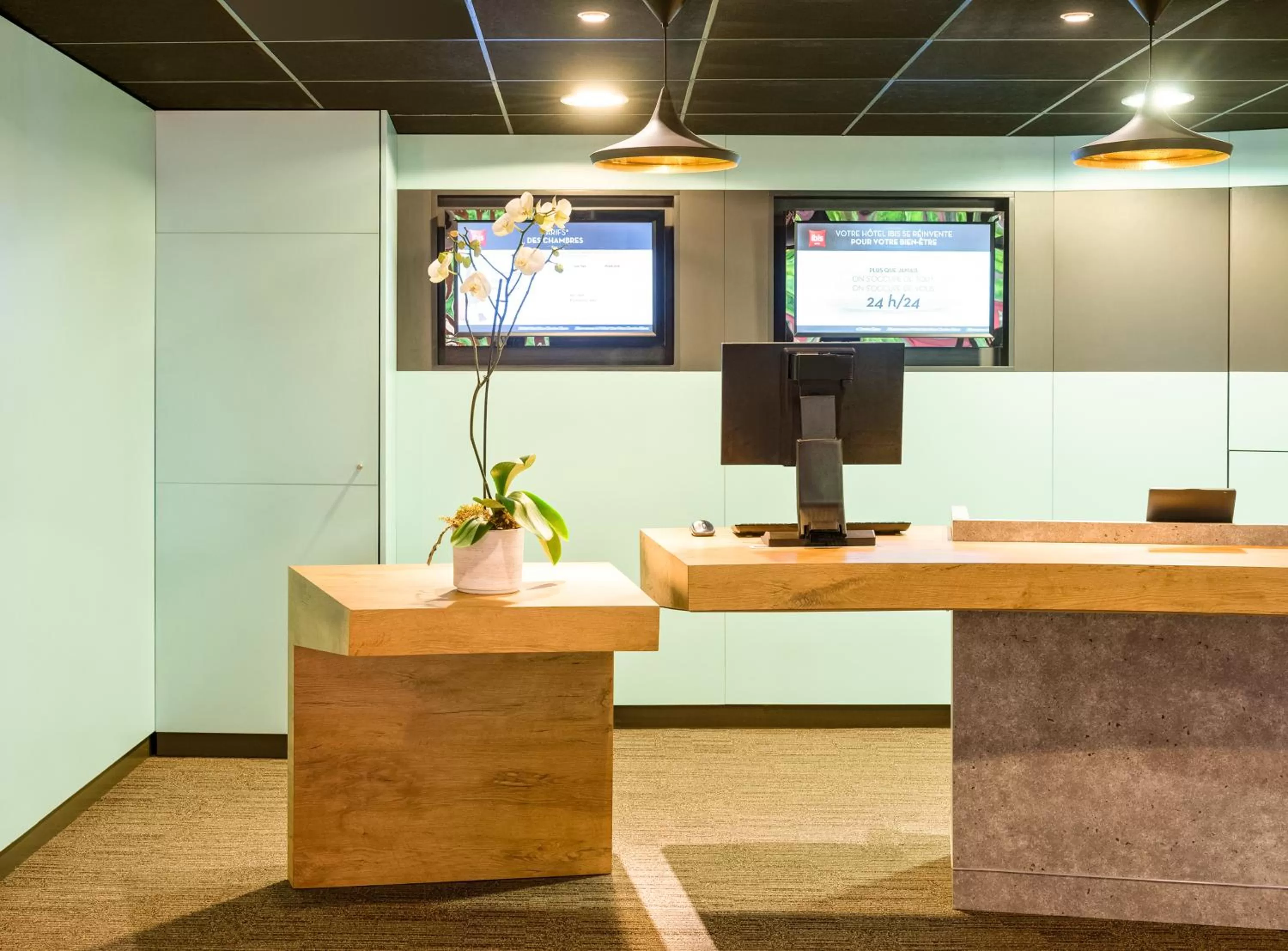 Lobby or reception in ibis Nice Centre Gare