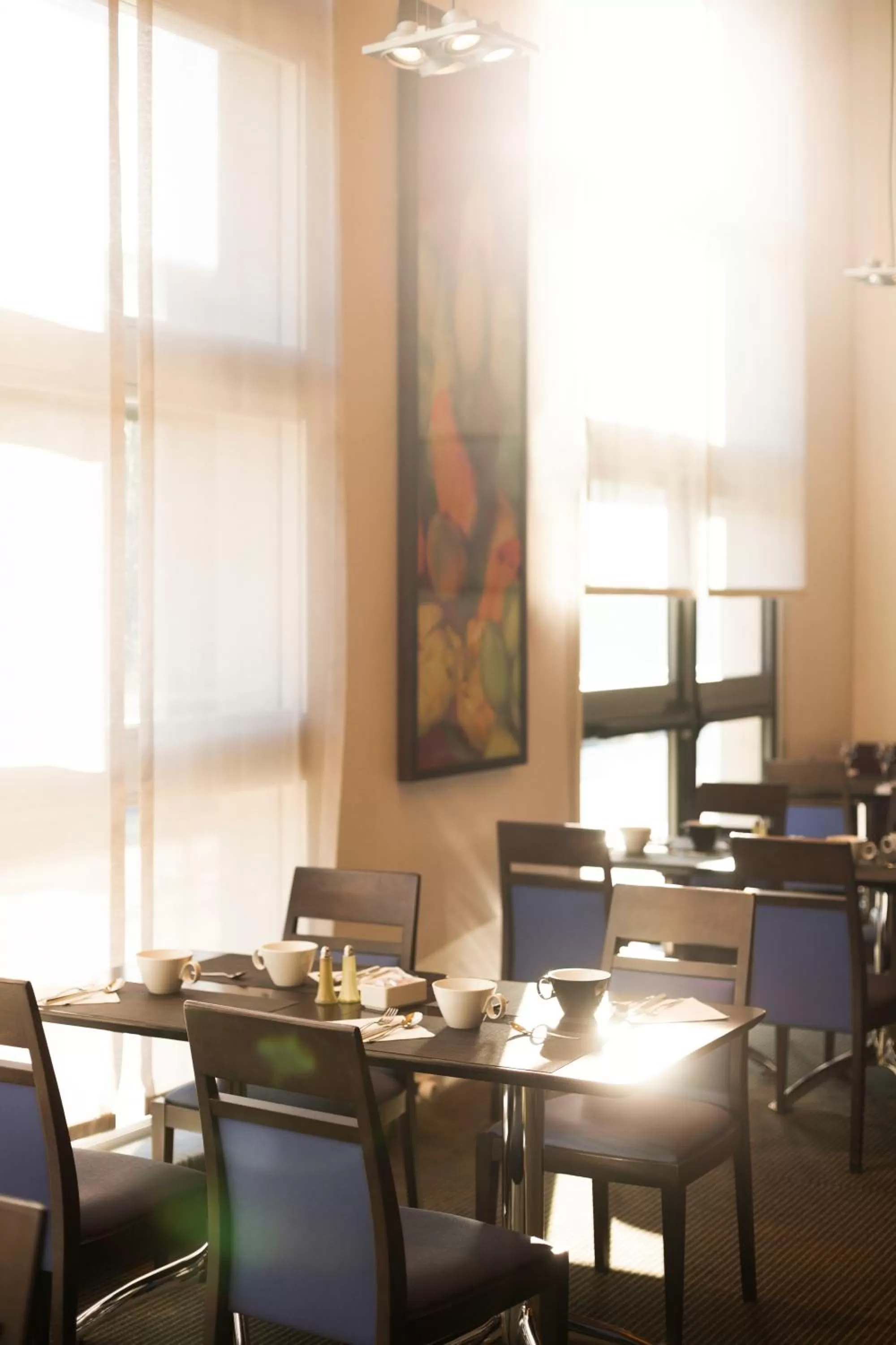 Restaurant/places to eat in Novotel Belfort Centre Atria