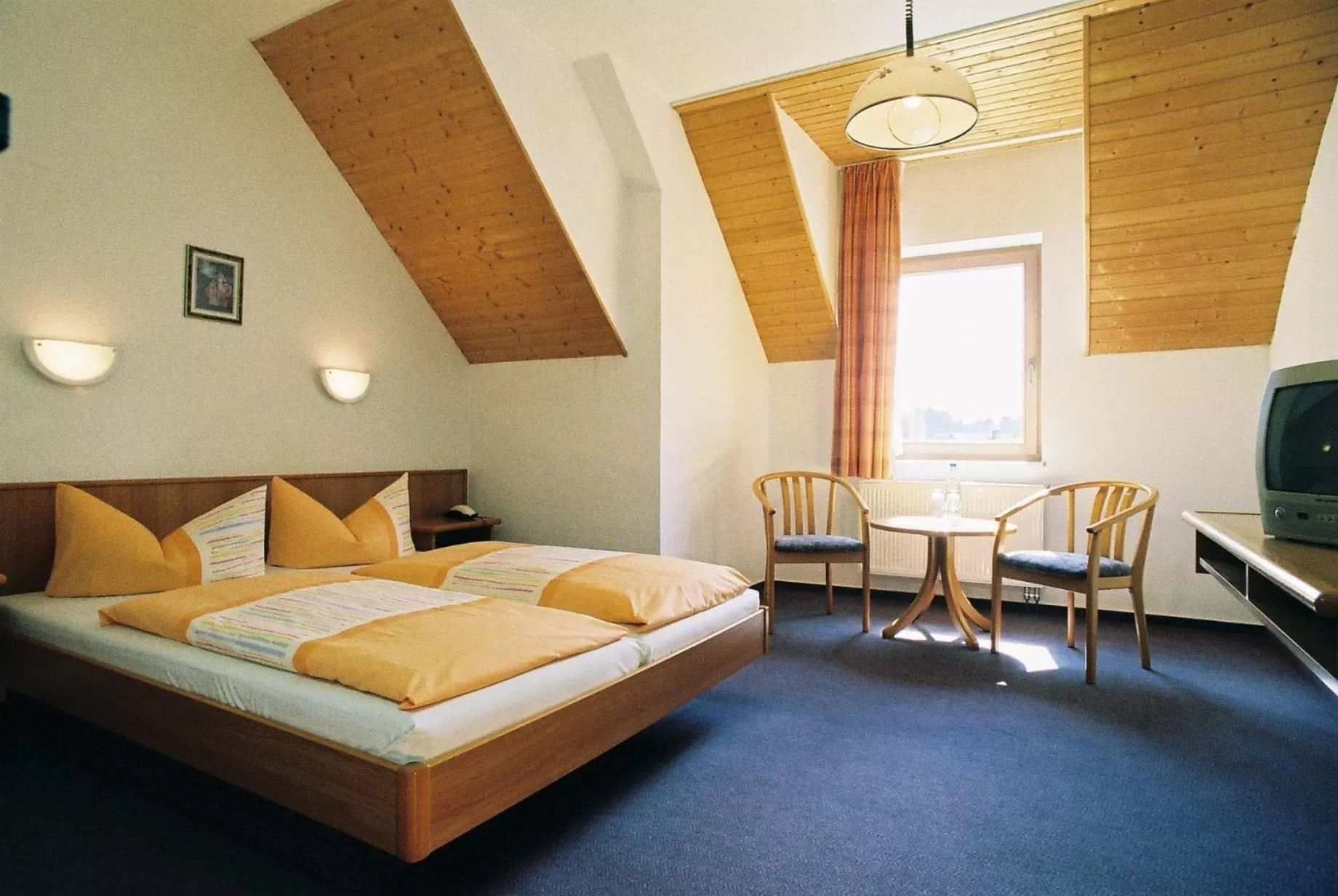 Day, Bed in Hotel Zum Schneekopf "Garni"