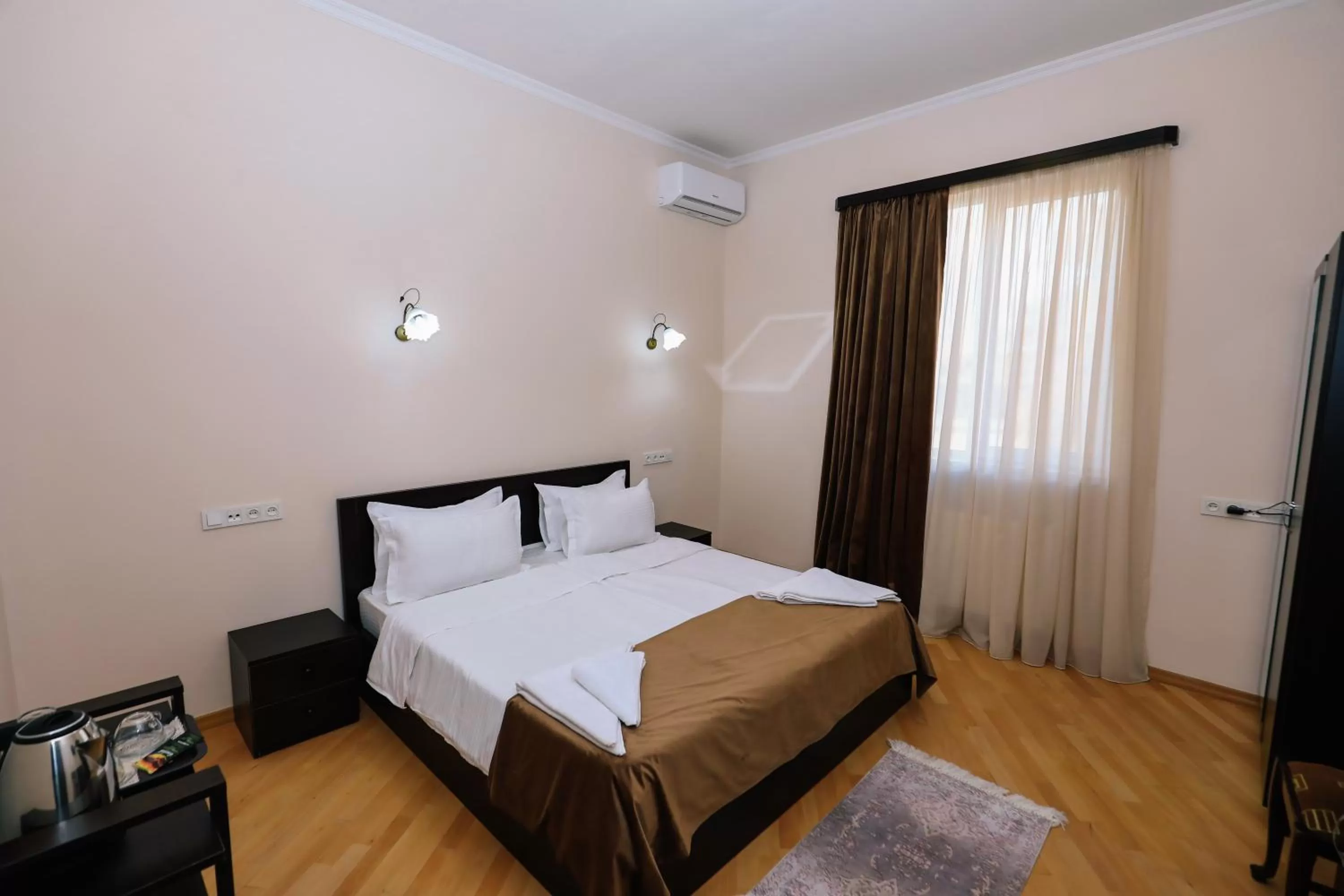 Bed in Tamarisi Old Tbilisi