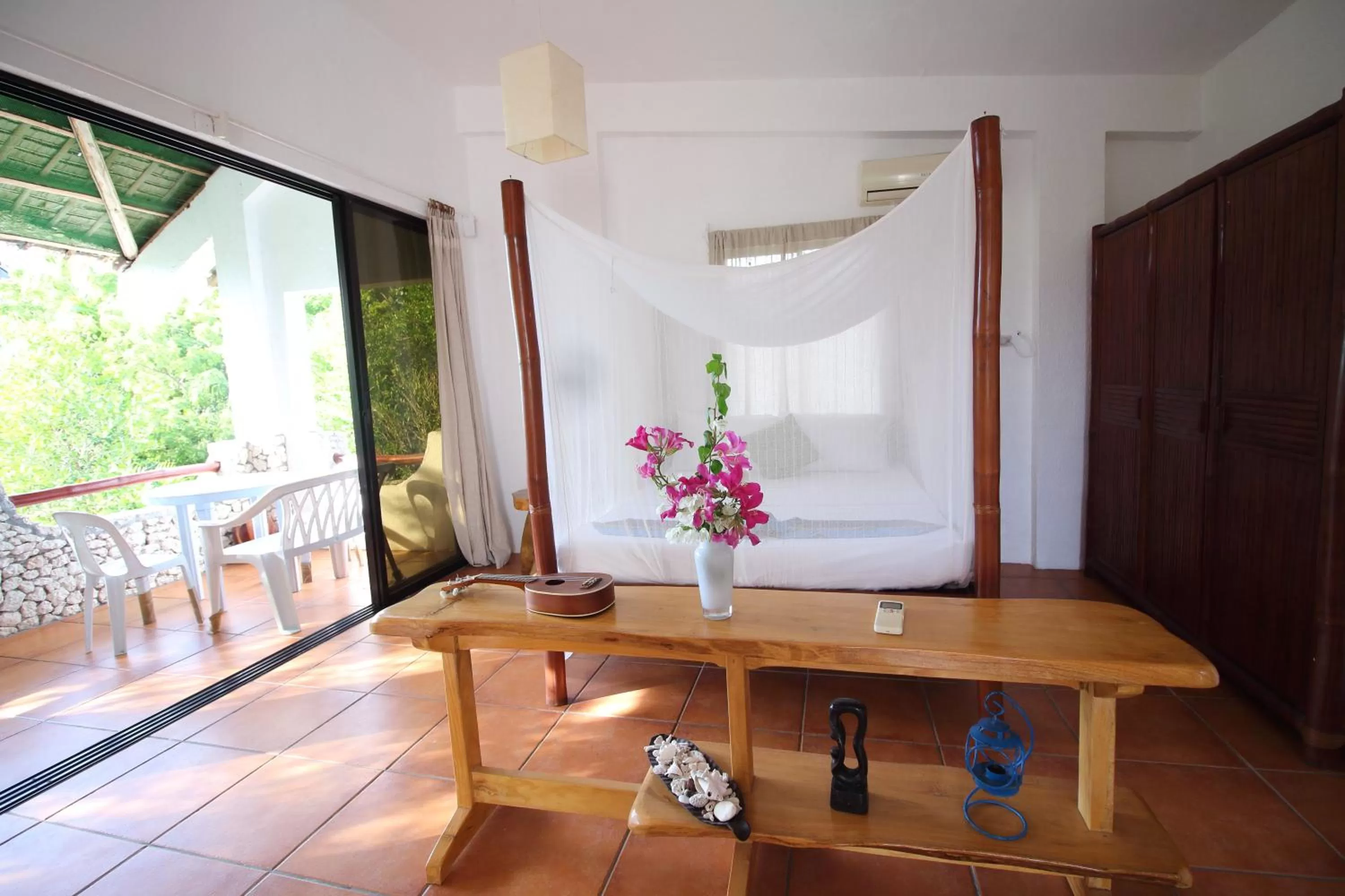 Photo of the whole room in The Blue Orchid Resort