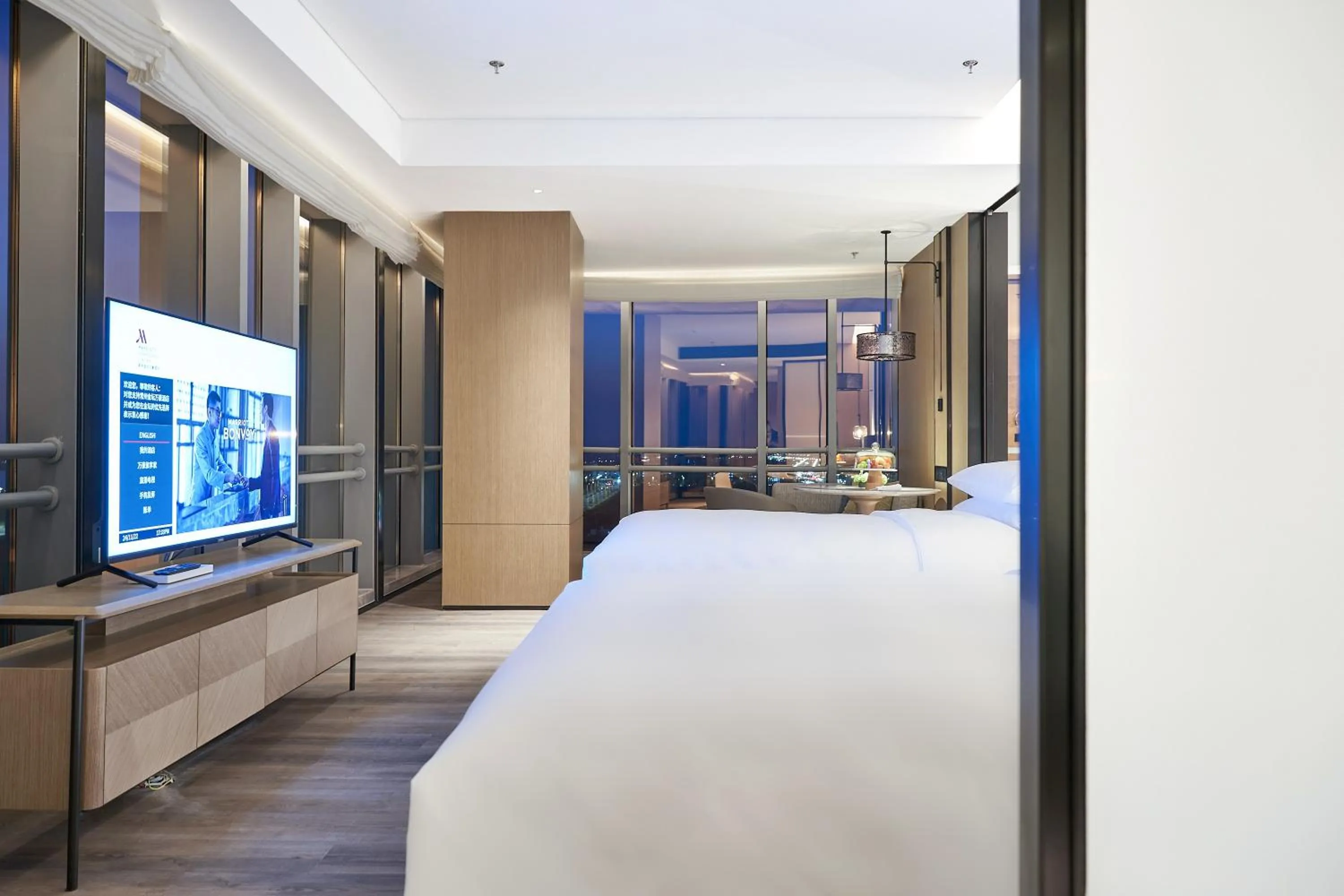 Bedroom, Bed in Changzhou Marriott Hotel Jintan