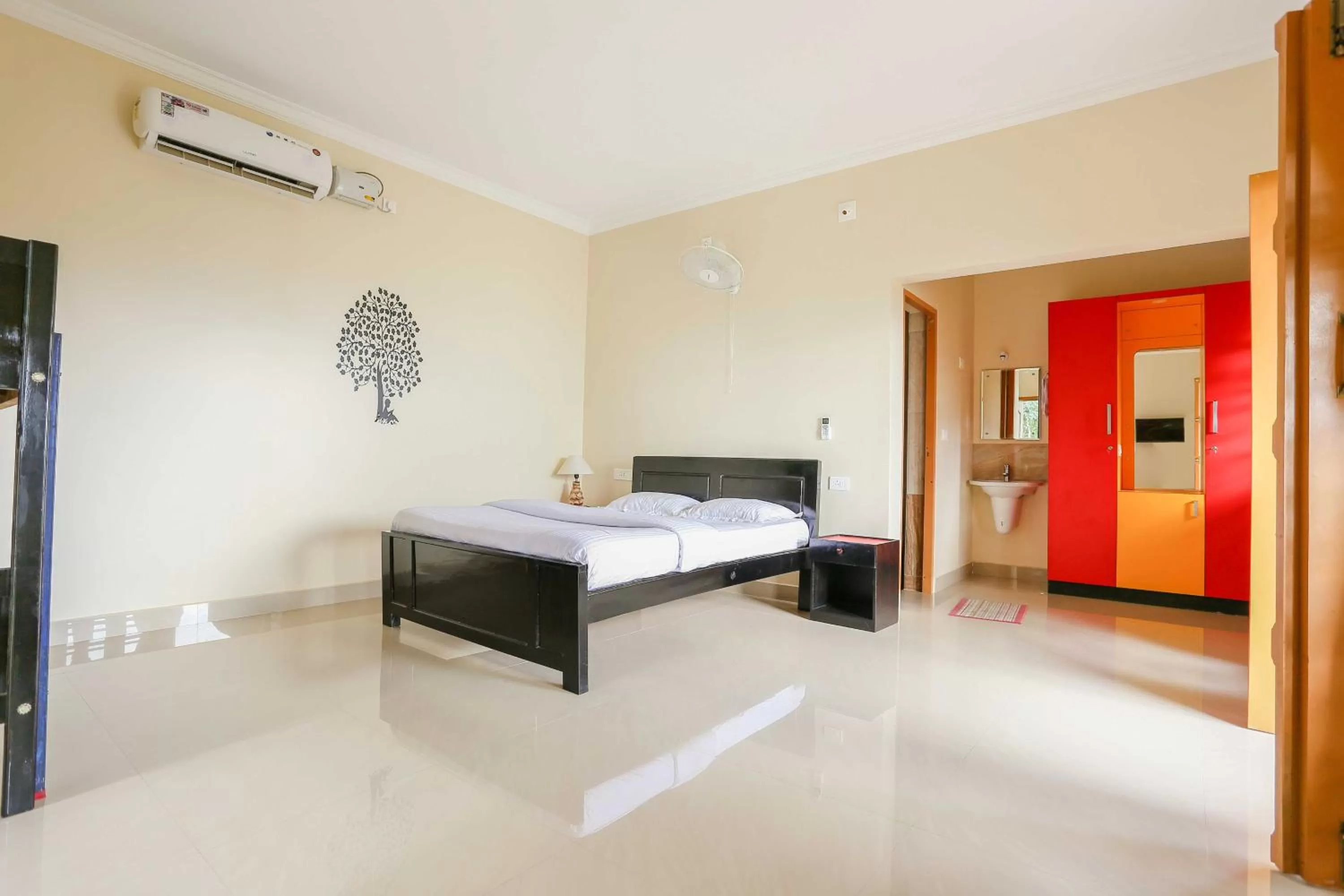 Bed in Woodrose Resort