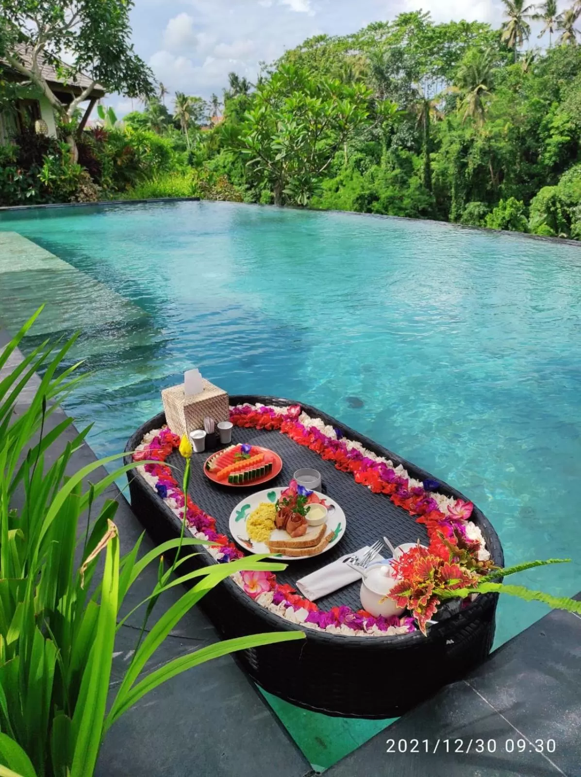 Food and drinks in Kadewa Retreat Ubud - Adults Only
