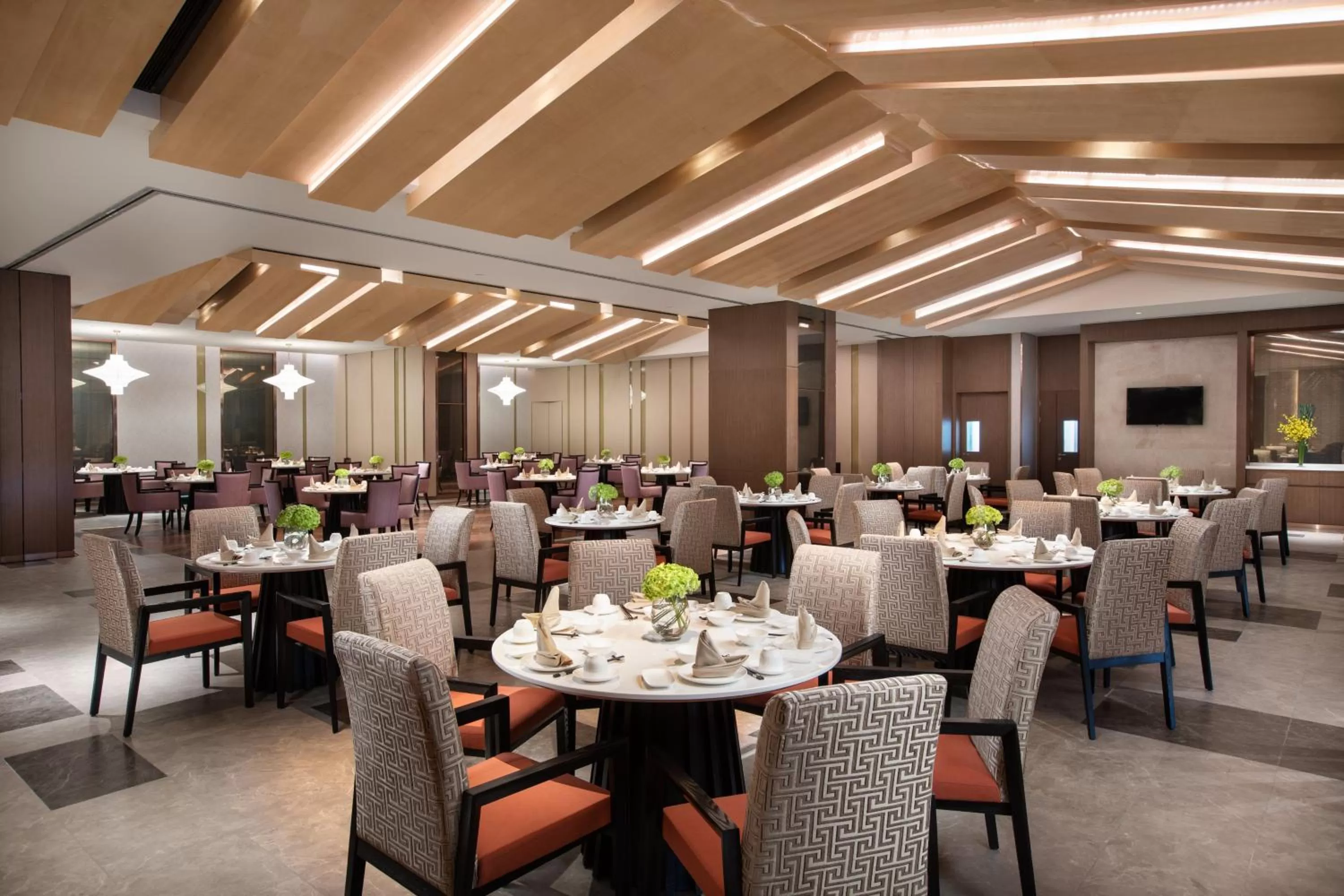 Restaurant/places to eat in Holiday Inn Shunde by IHG