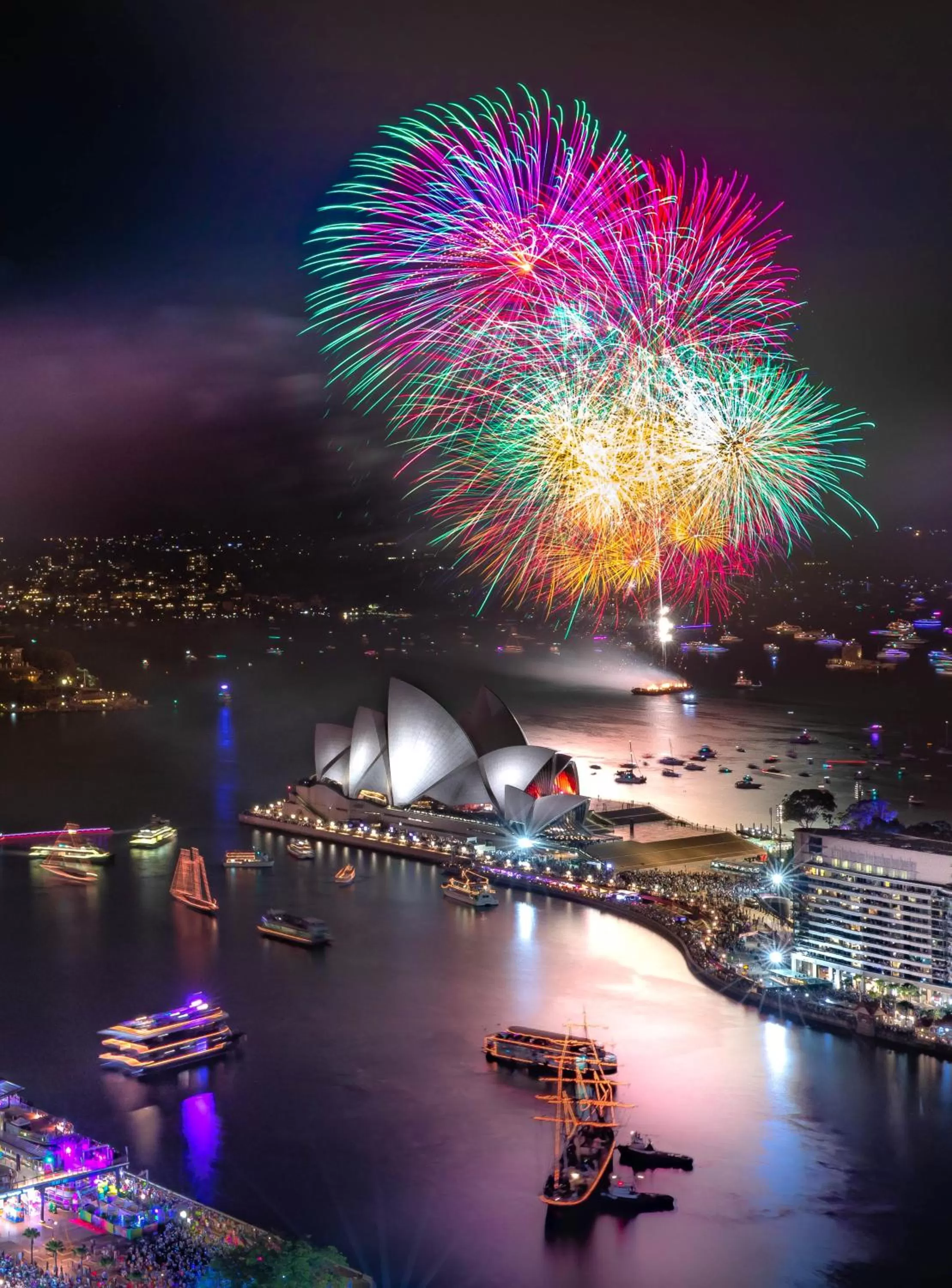 Lake view in Shangri-La Sydney