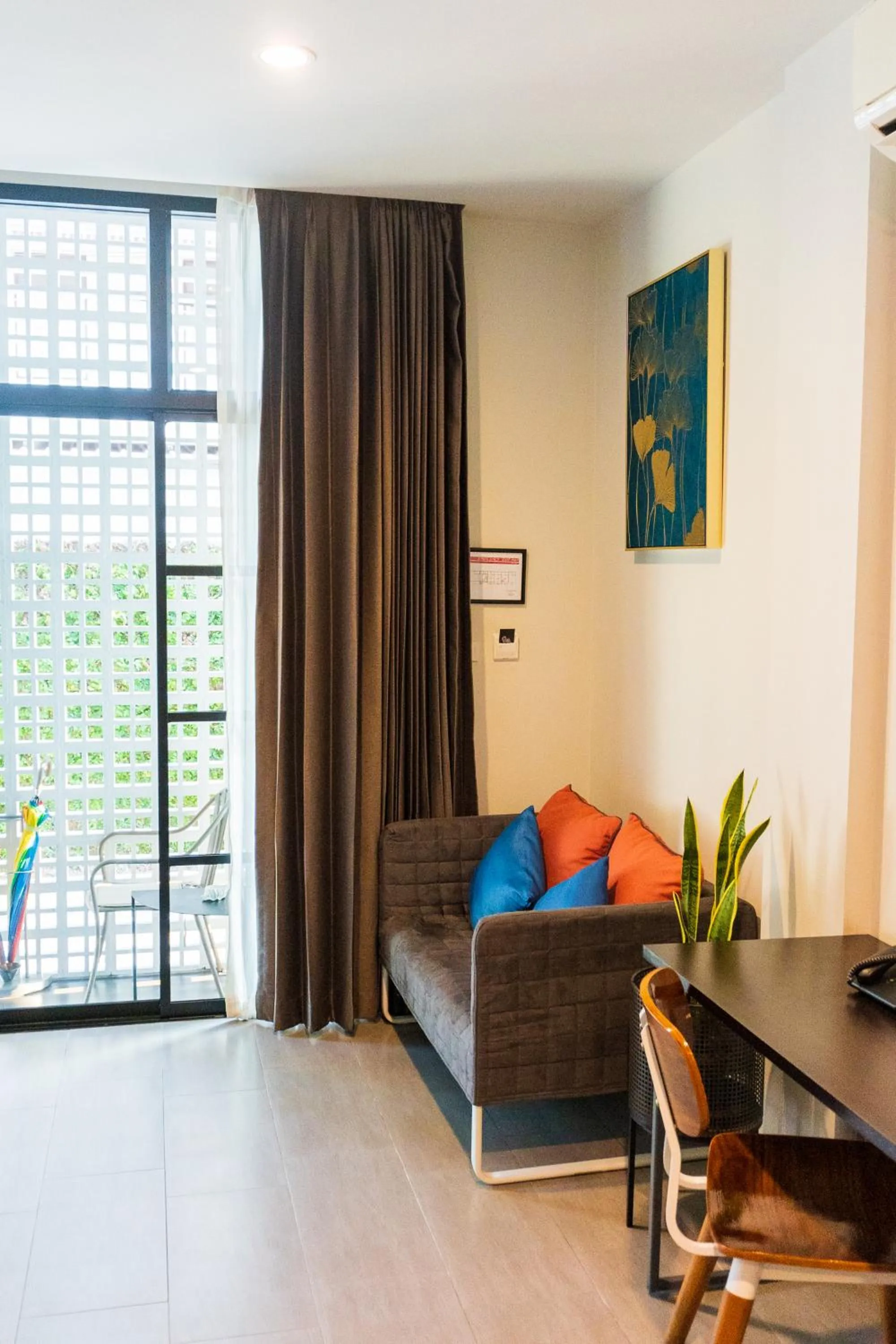 Photo of the whole room in Wealth Boutique Hotel Chiang Mai