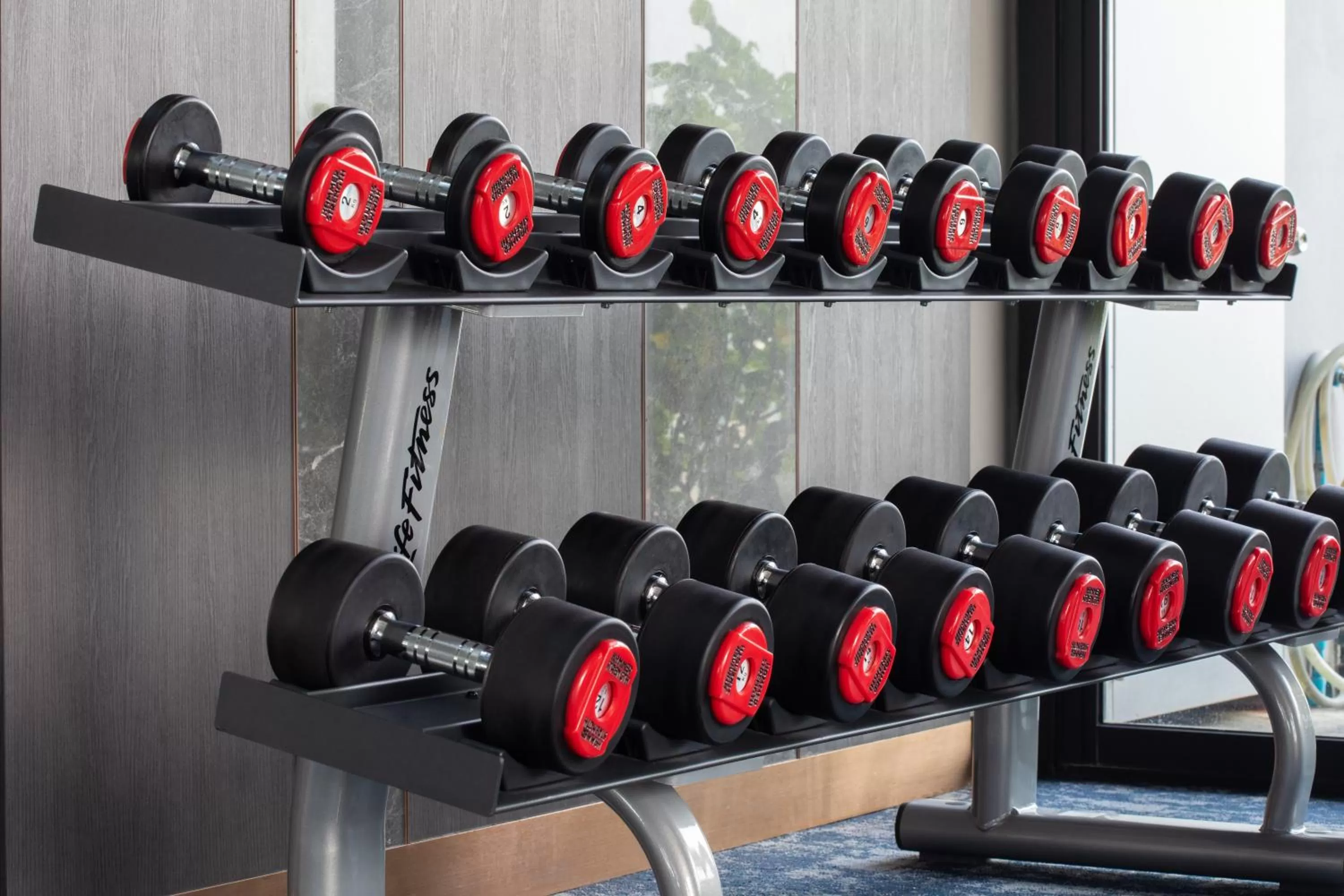 Fitness centre/facilities in Wyndham Bangkok Queen Convention Centre