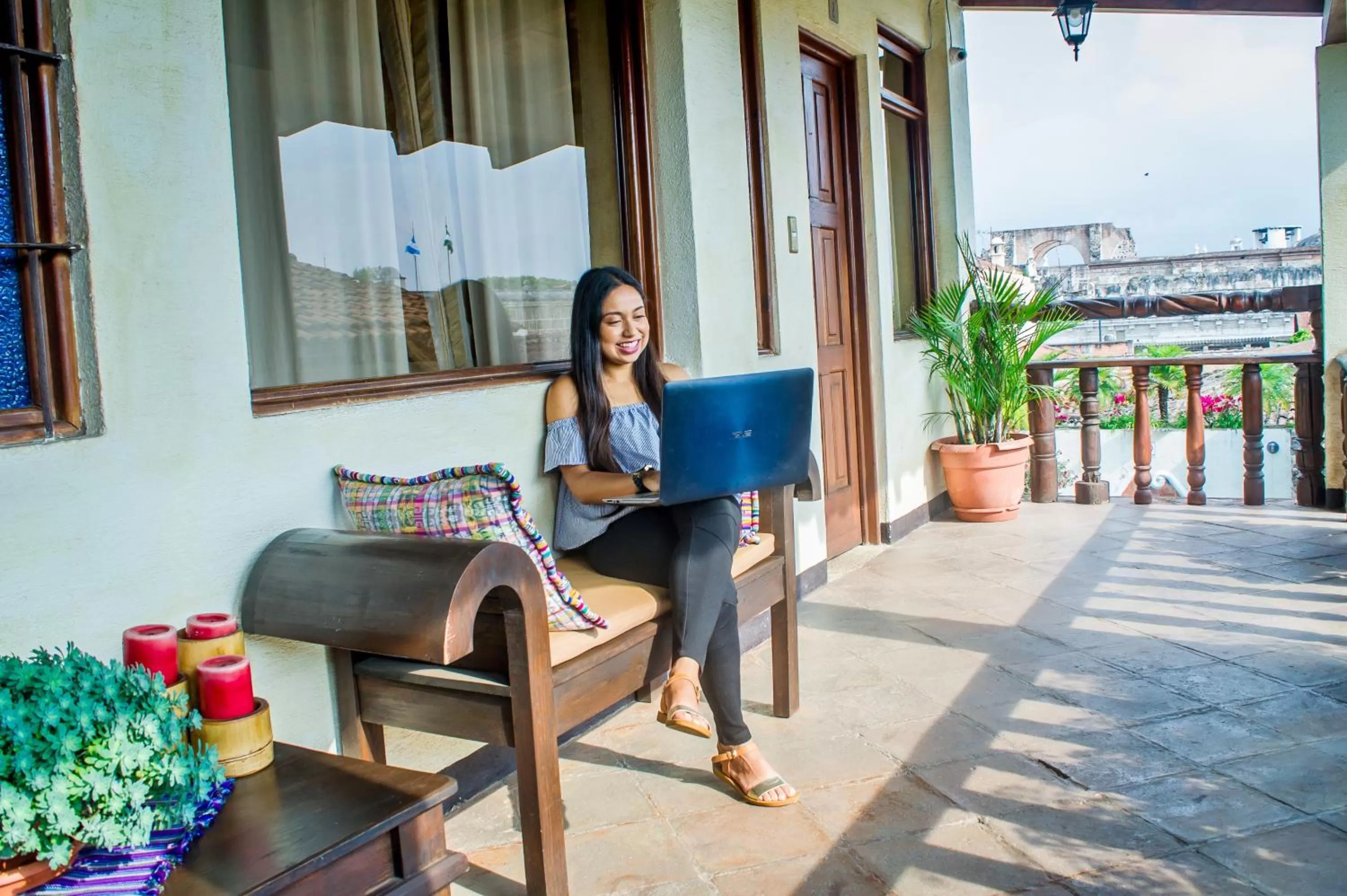 Staff in Hotel Casa del Parque by AHS