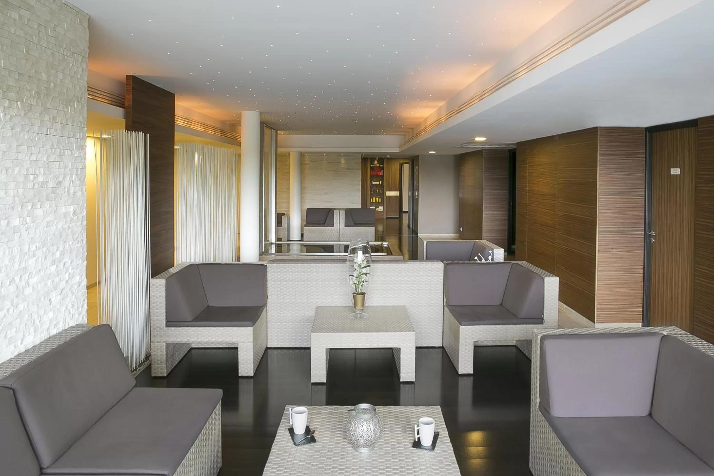 Spa and wellness centre/facilities in Best Western Hotel Sourcéo