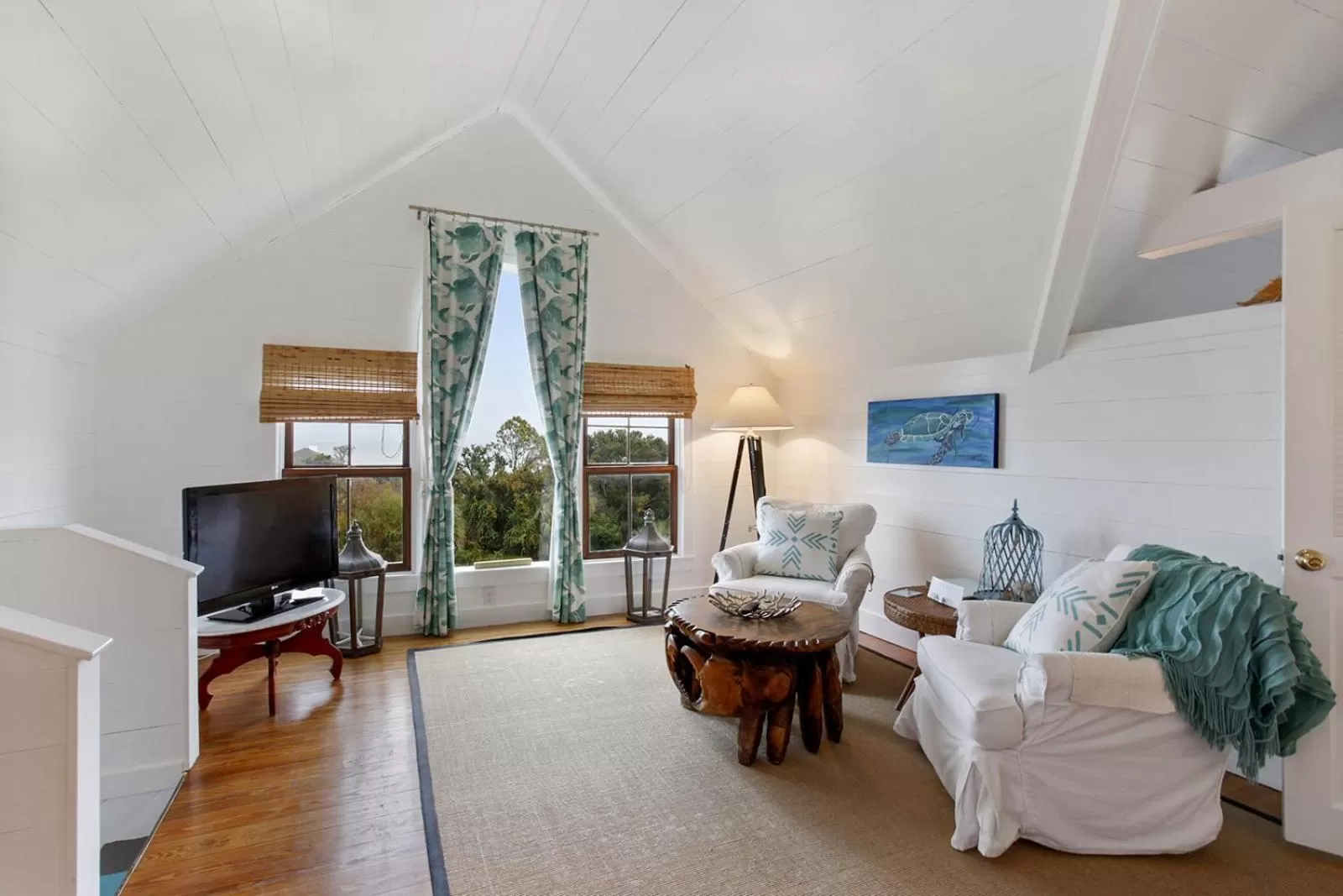 Surf Song Bed & Breakfast