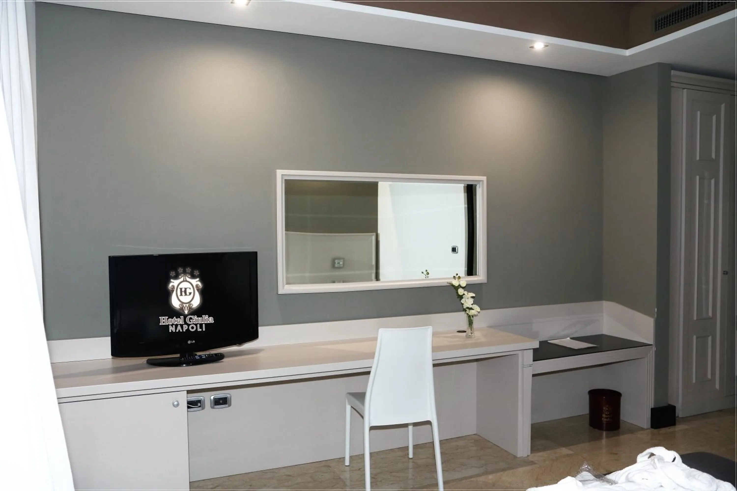 TV and multimedia in Hotel Giulia Ocean Club