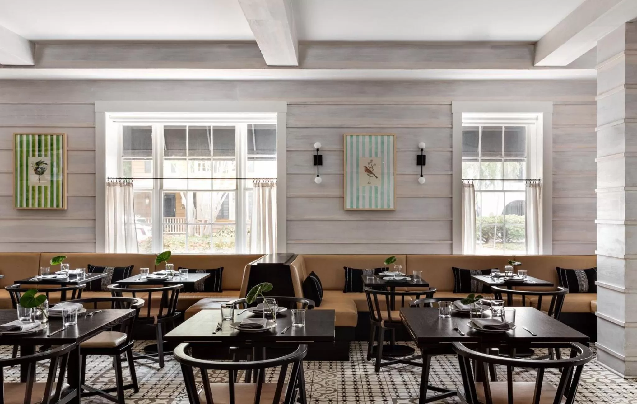 Restaurant/places to eat in Kimpton Brice Hotel by IHG