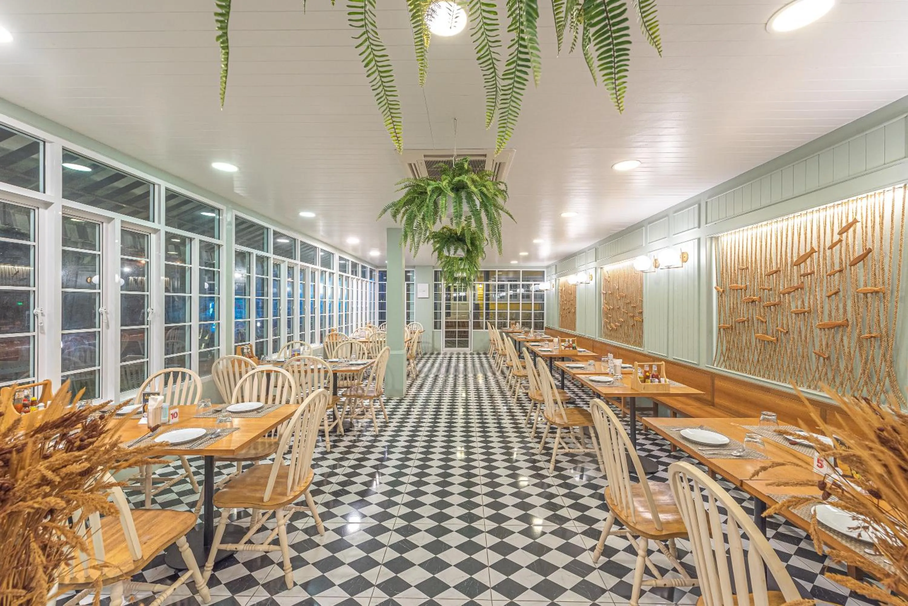 Restaurant/places to eat in Peggy's Cove Resort