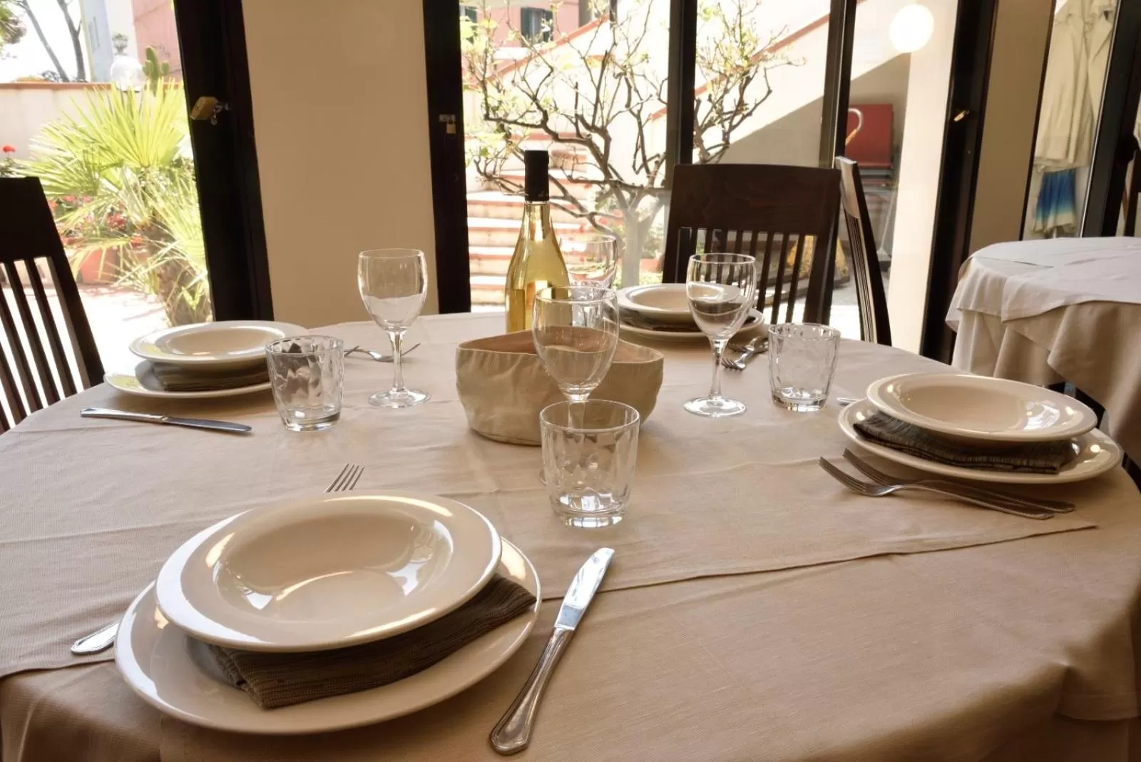 Restaurant/places to eat in Hotel Diano Marina Mhotelsgroup