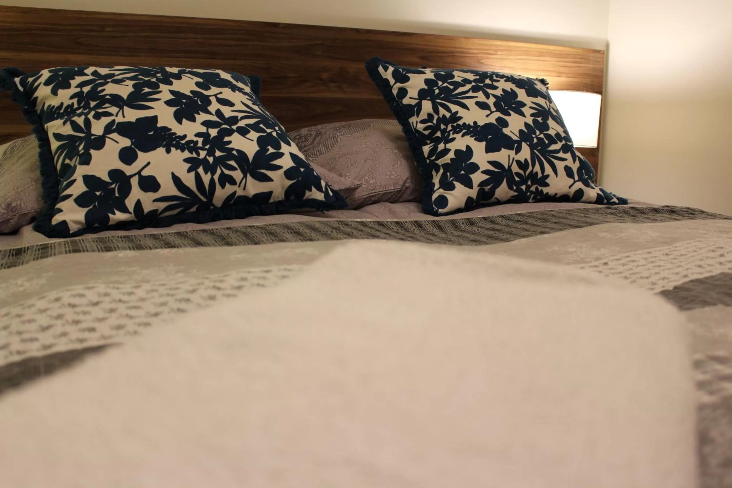 Bed in PIANO CAFE b&b