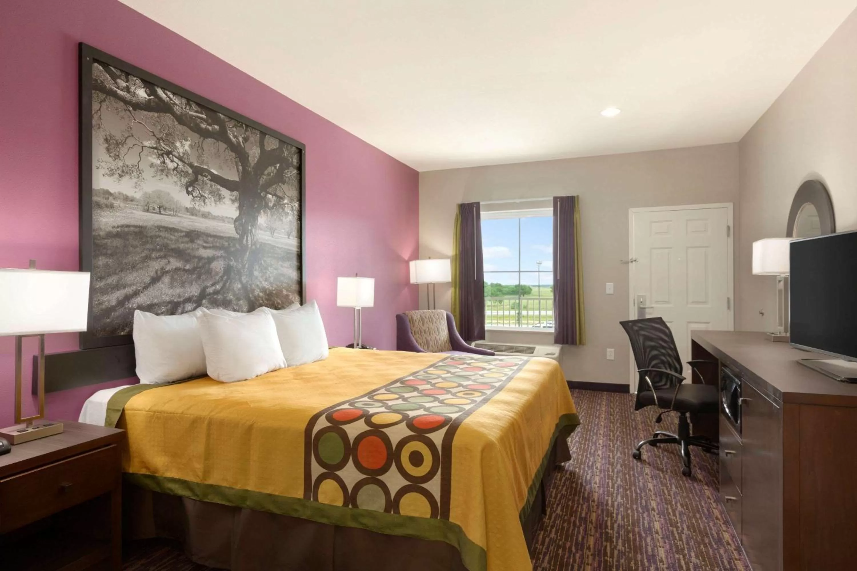 On site, Bed in Super 8 by Wyndham Carrizo Springs