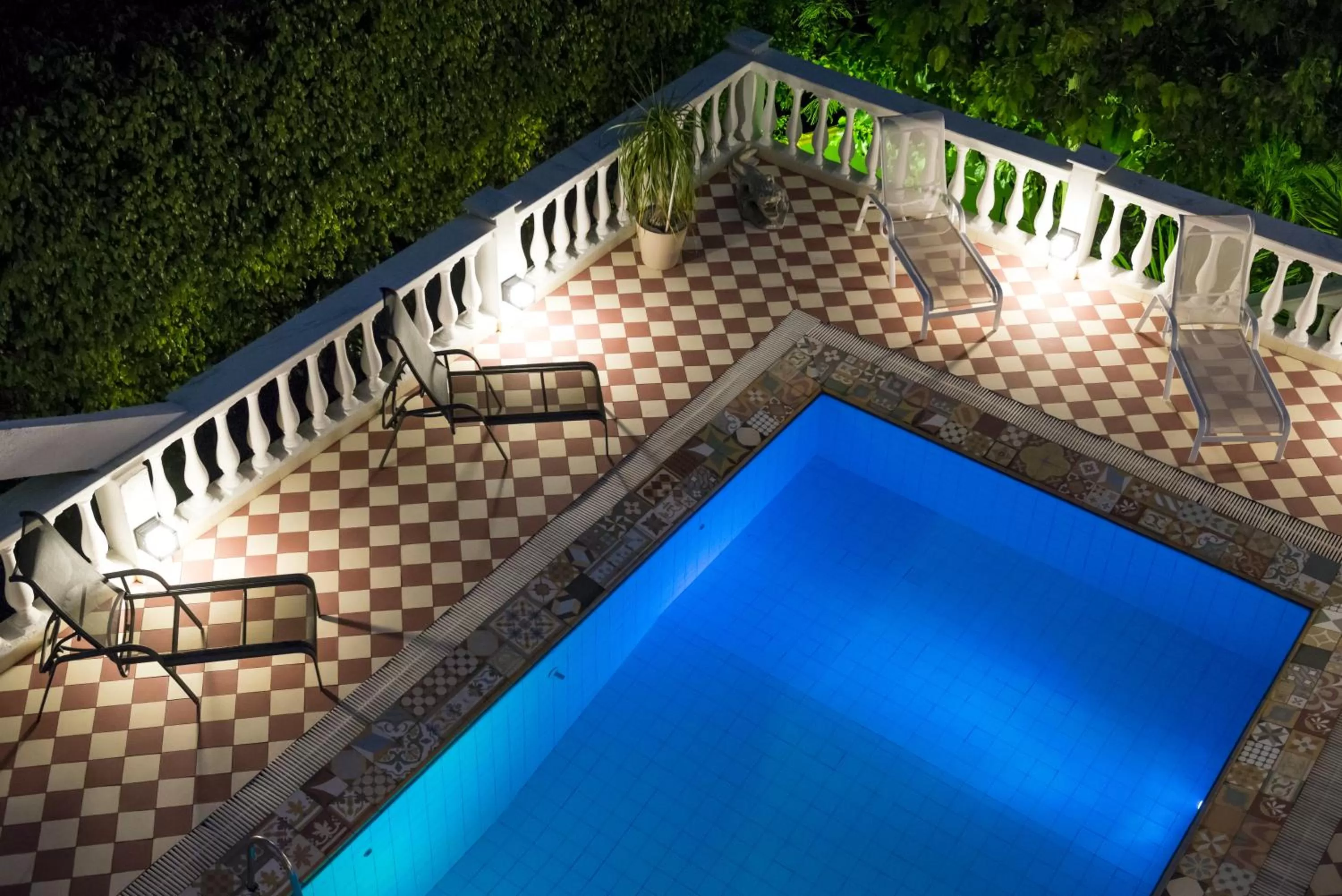 Night, Swimming Pool in Prestige Property - Da Costa