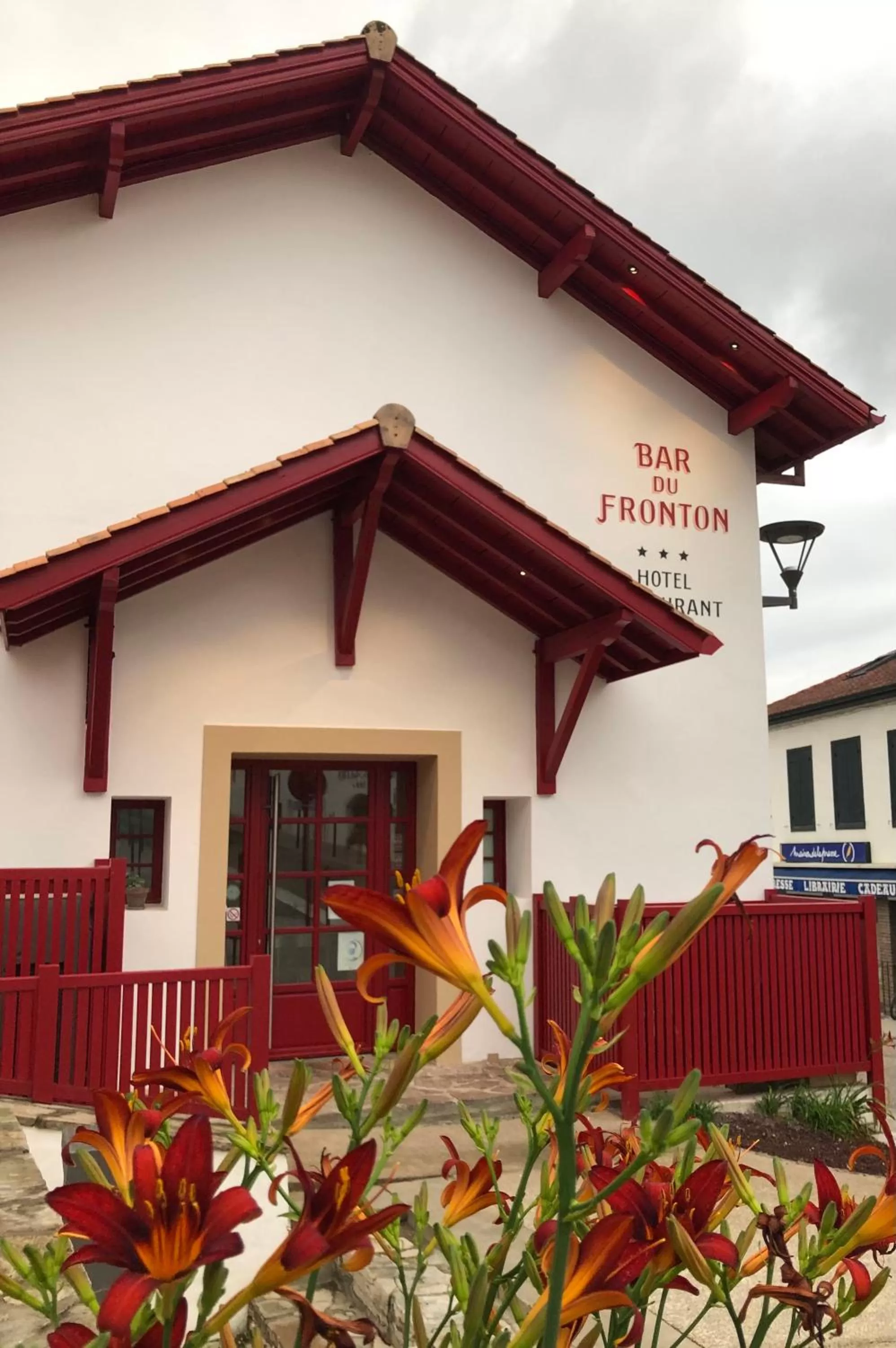 Property Building in Hotel du Fronton