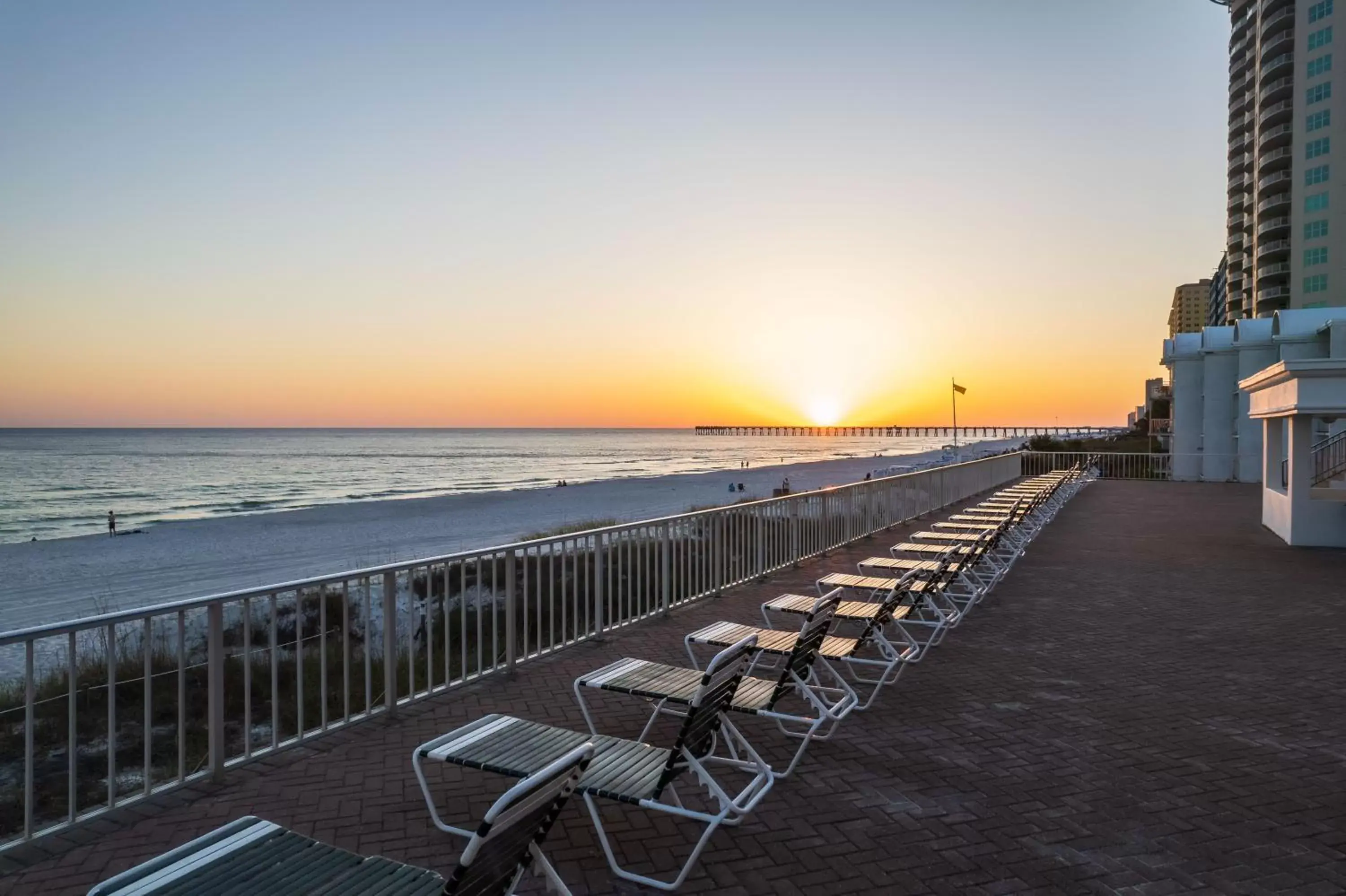 Deluxe Double Room in Flamingo Hotel & Tower Deluxe Double Room in Flamingo Hotel & Tower