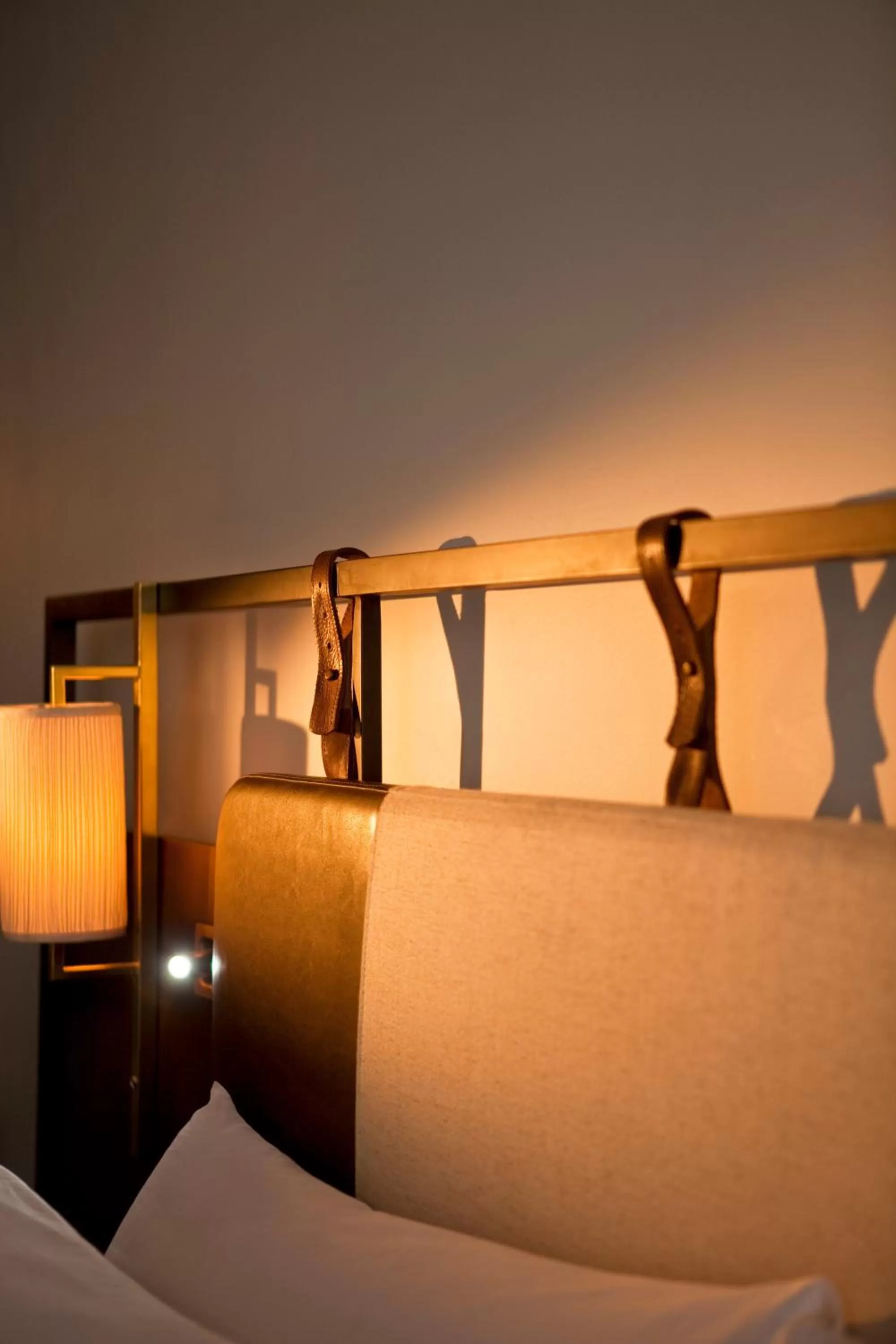 Decorative detail, Bed in Refinery Hotel - New York