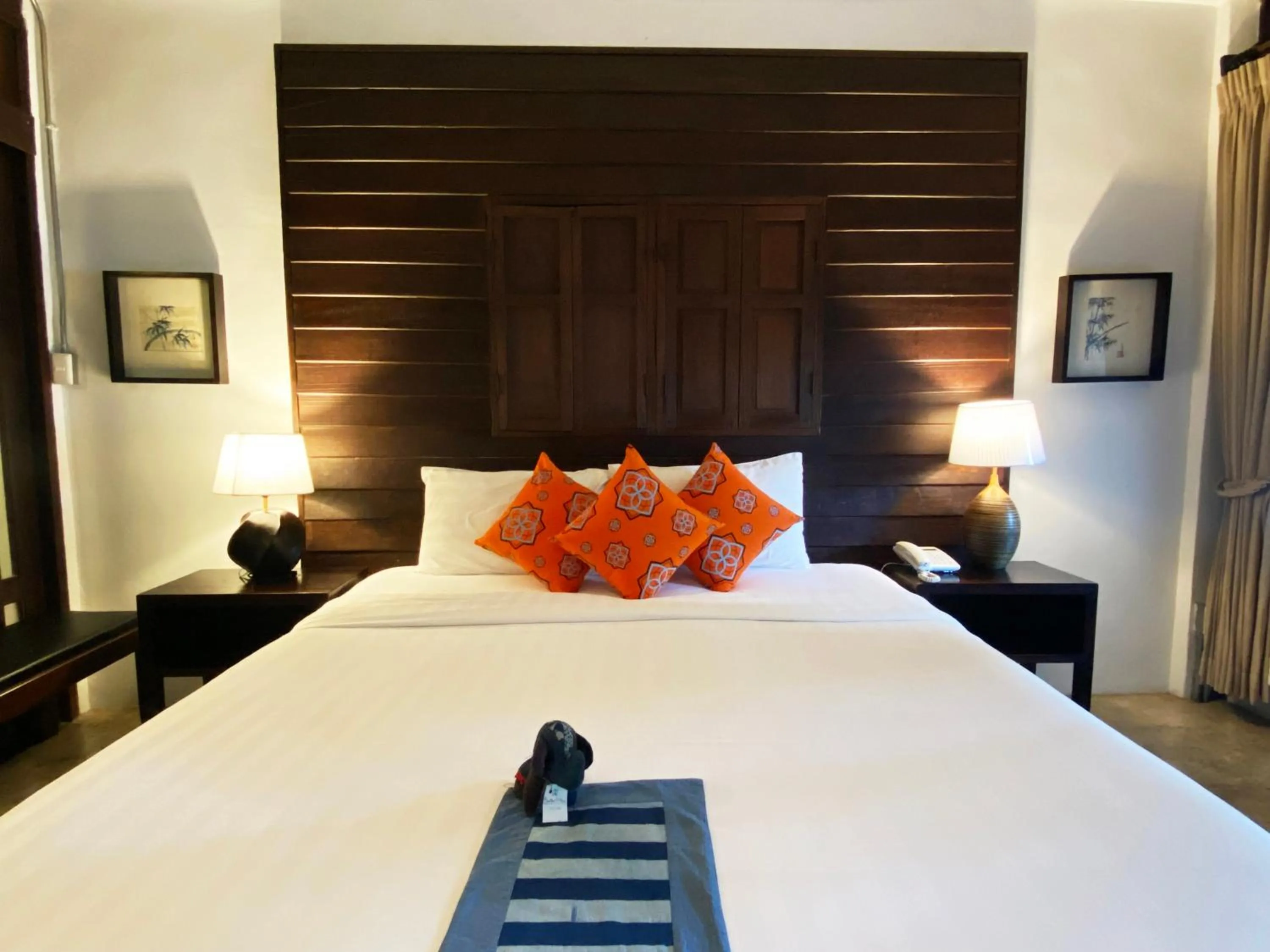 Bed in Banthai Village