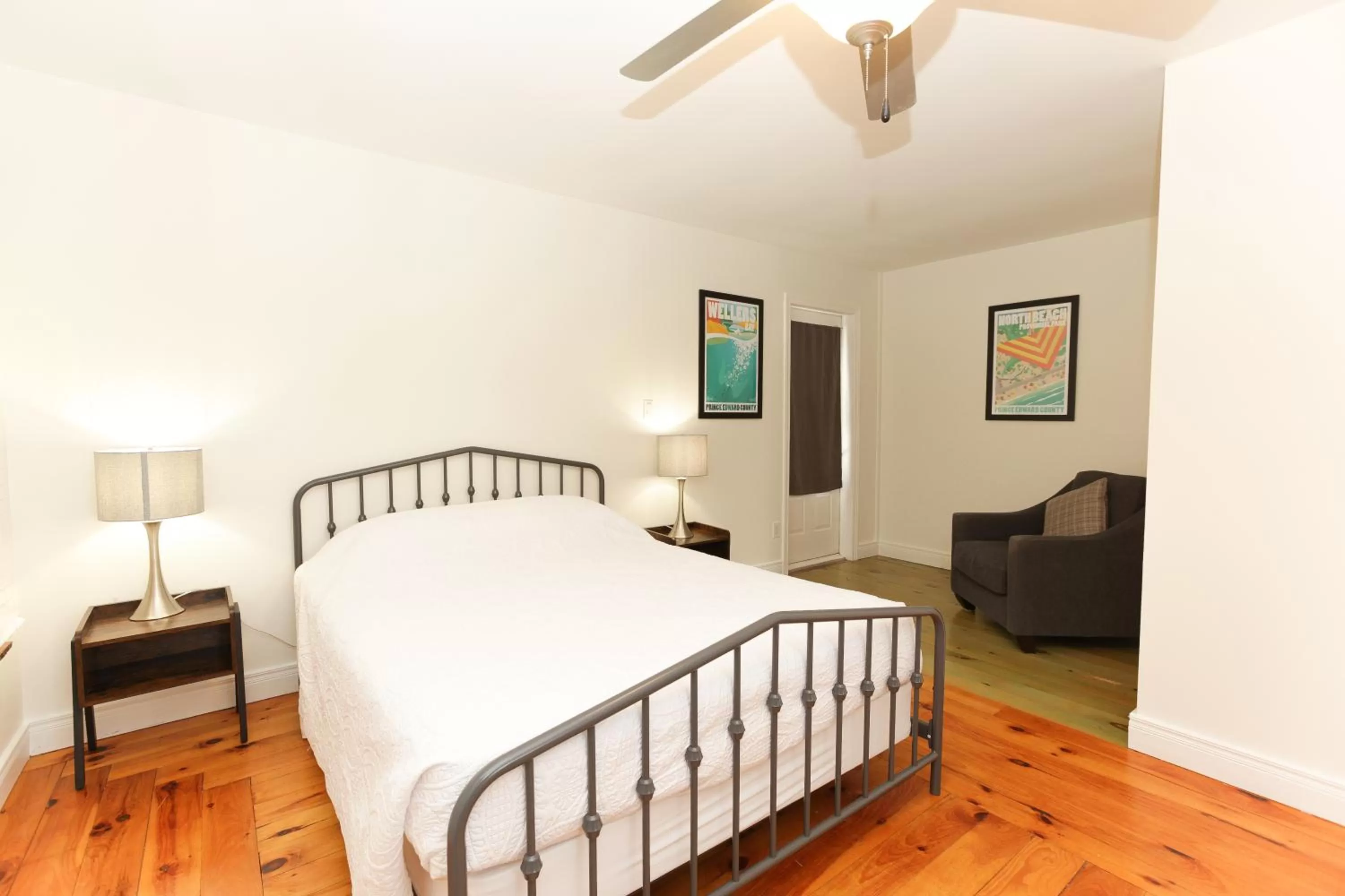 Bed in Jackson's Falls Country Inn