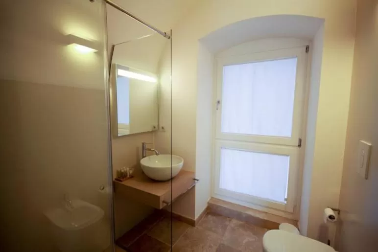 Bathroom in MoMa Molfetta Mare