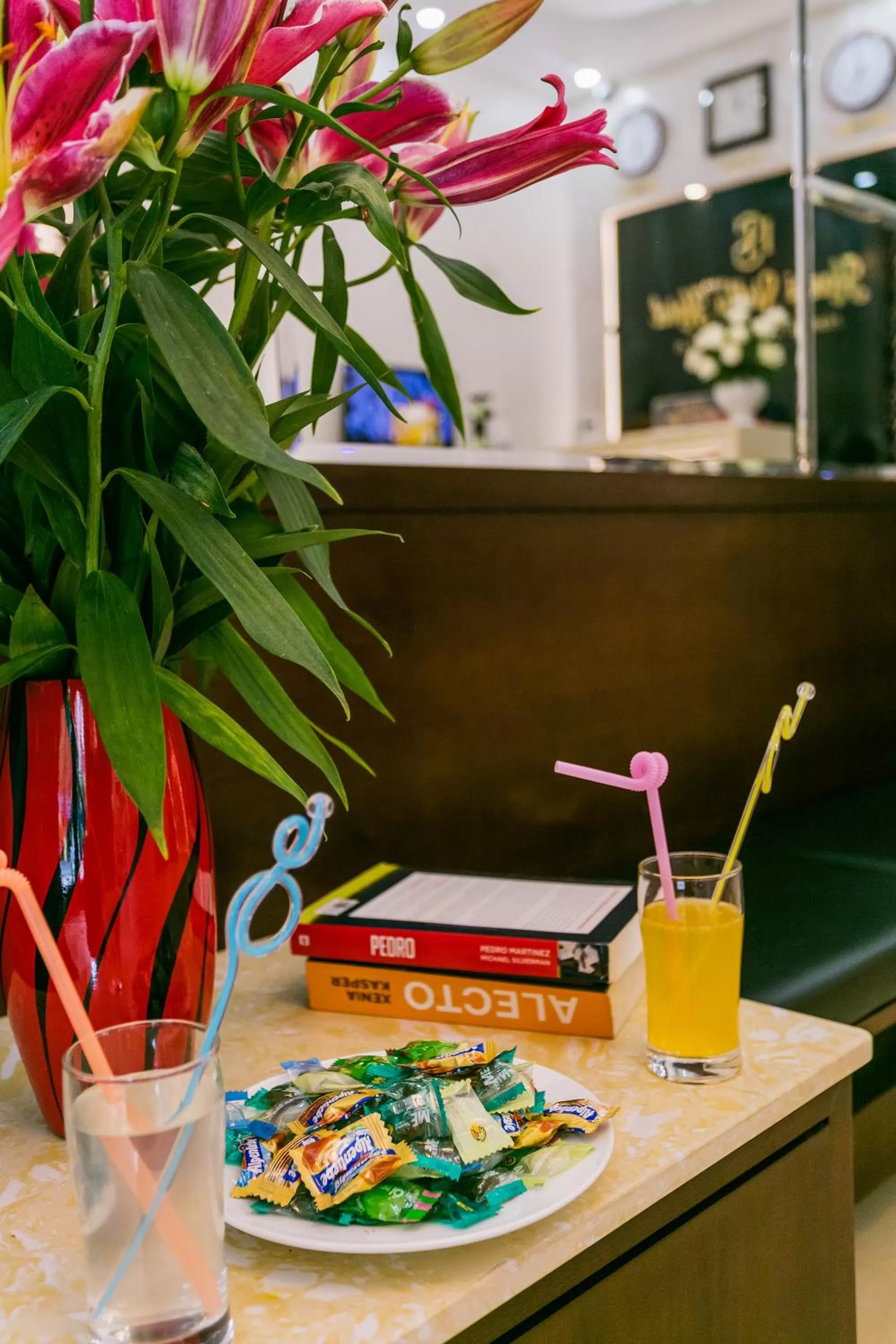 Food and drinks in Hanoi Stella Hotel