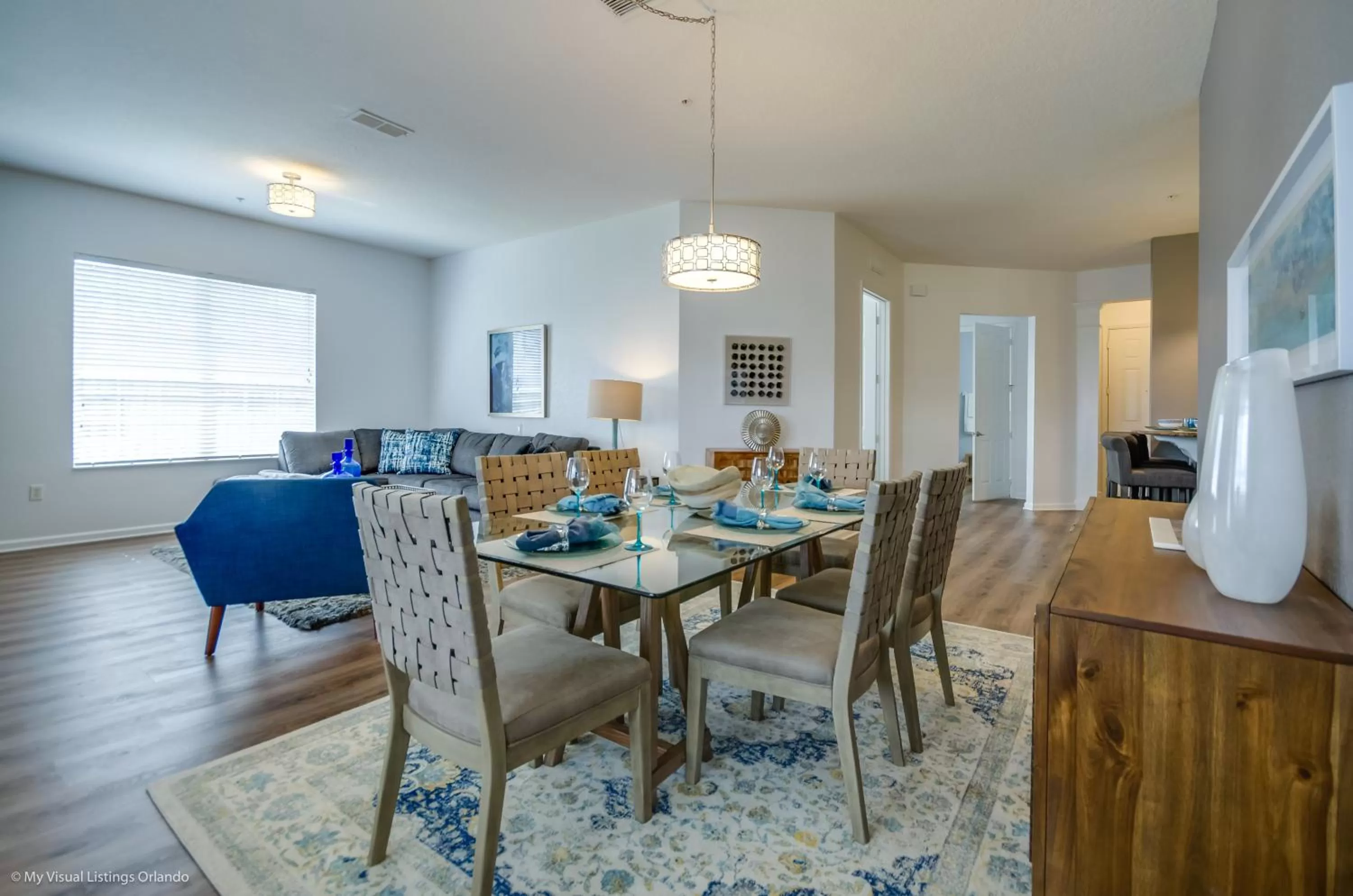 Living room, Dining Area in Casiola Vacation Homes