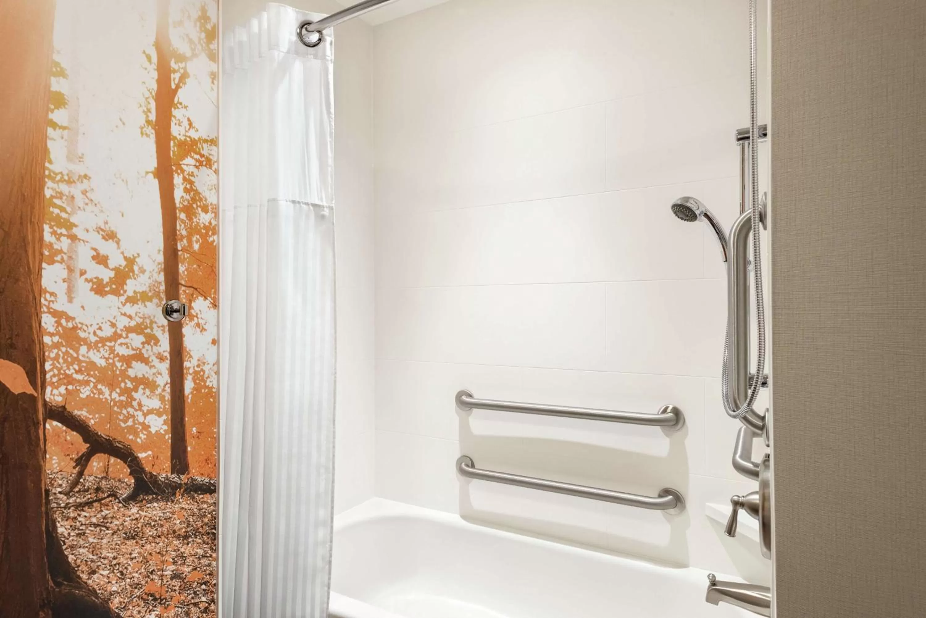 Bathroom in Hilton Garden Inn Minneapolis Airport Mall of America